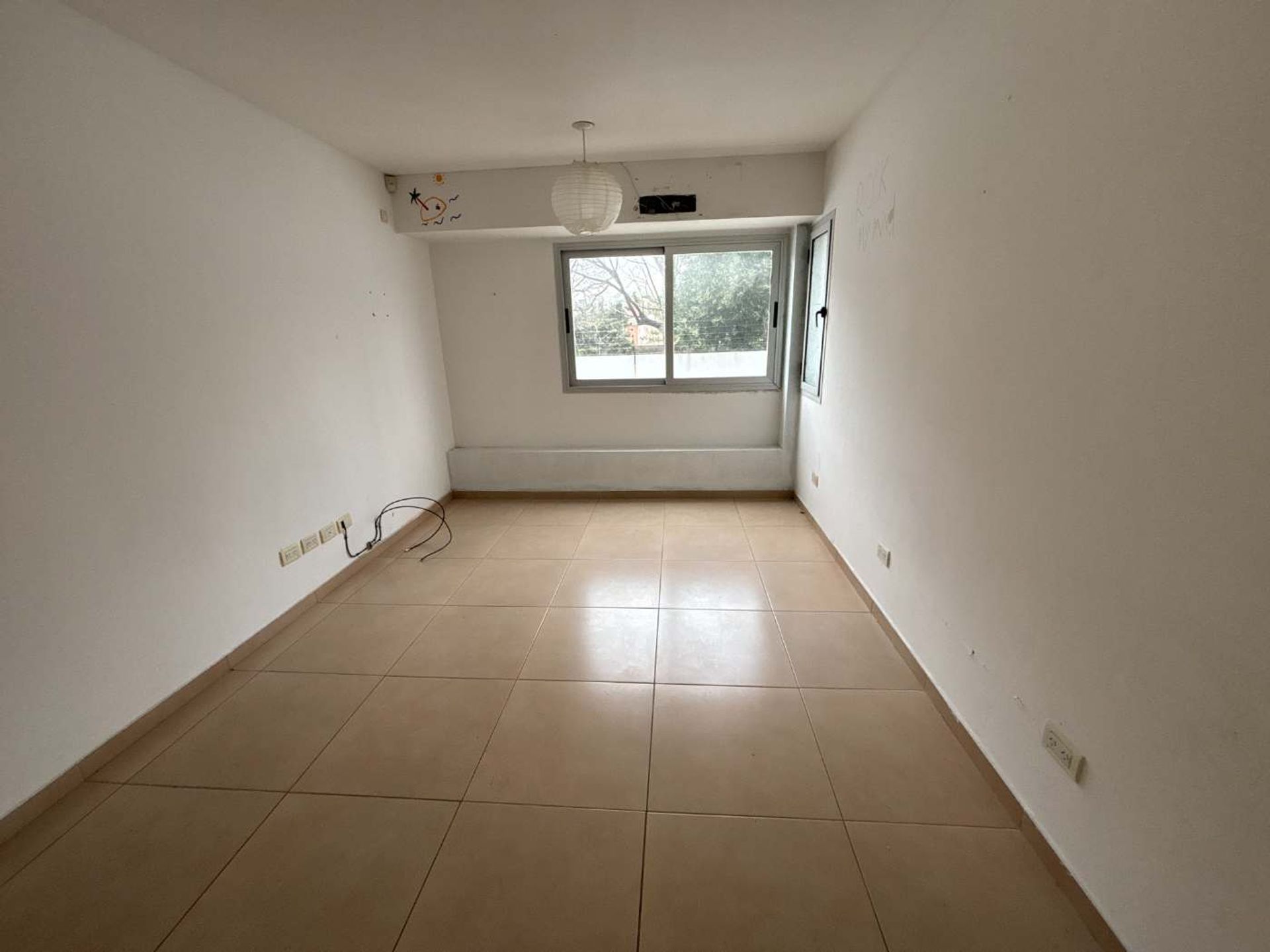 Departamento en Alquiler en Moron, G.B.A. Zona Oeste