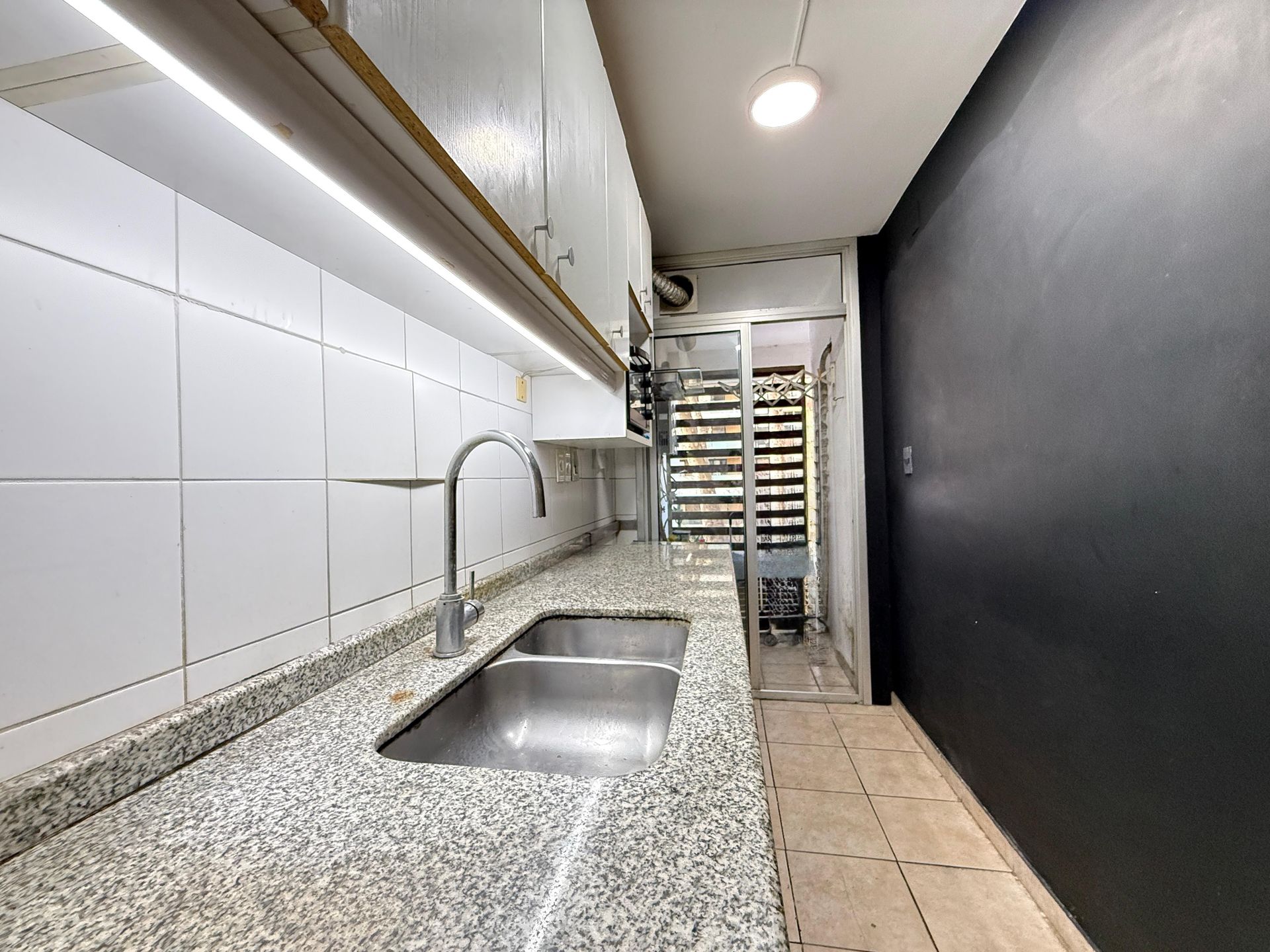 VENTA APARTAMENTO 2 DORMITORIOS, 2 BA&Ntilde;OS. POCITOS - 3