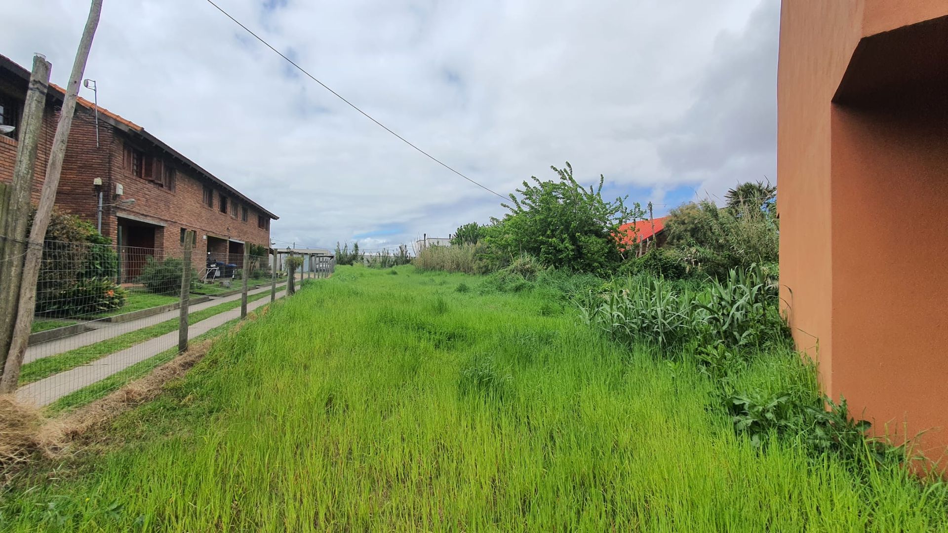 Se vende proyecto de 2 terrenos y algunos aptos - 17