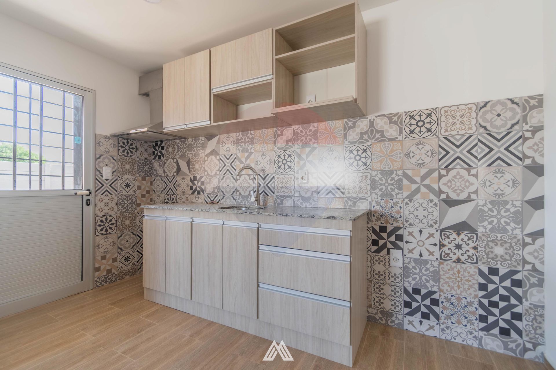 ALQUILER-casa 3 dorm. a estrenar-LOMAS DE SOLYMAR - 6