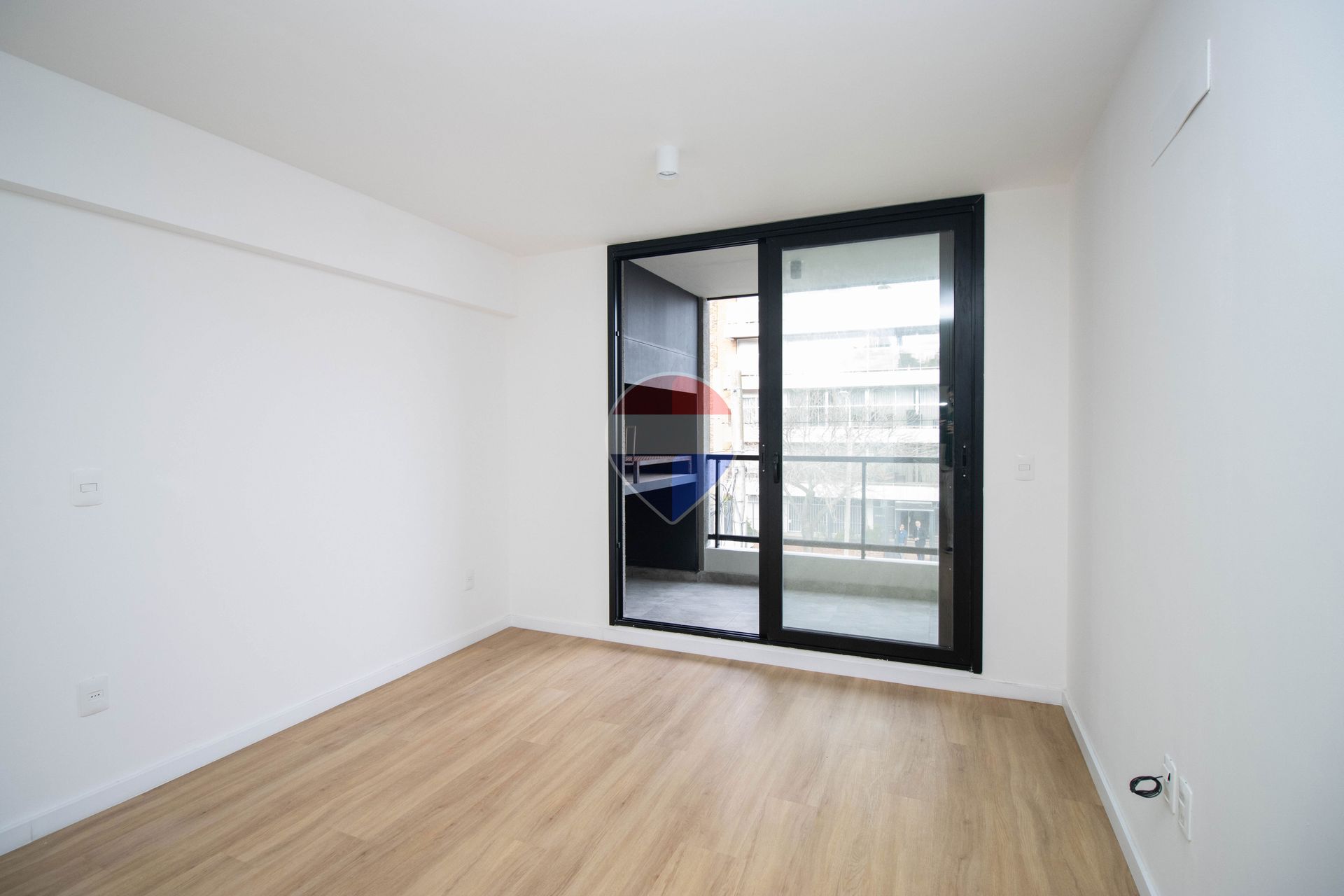 VENTA APARTAMENTO 2 DORMITORIOS MALVIN CON GARAGE - 2