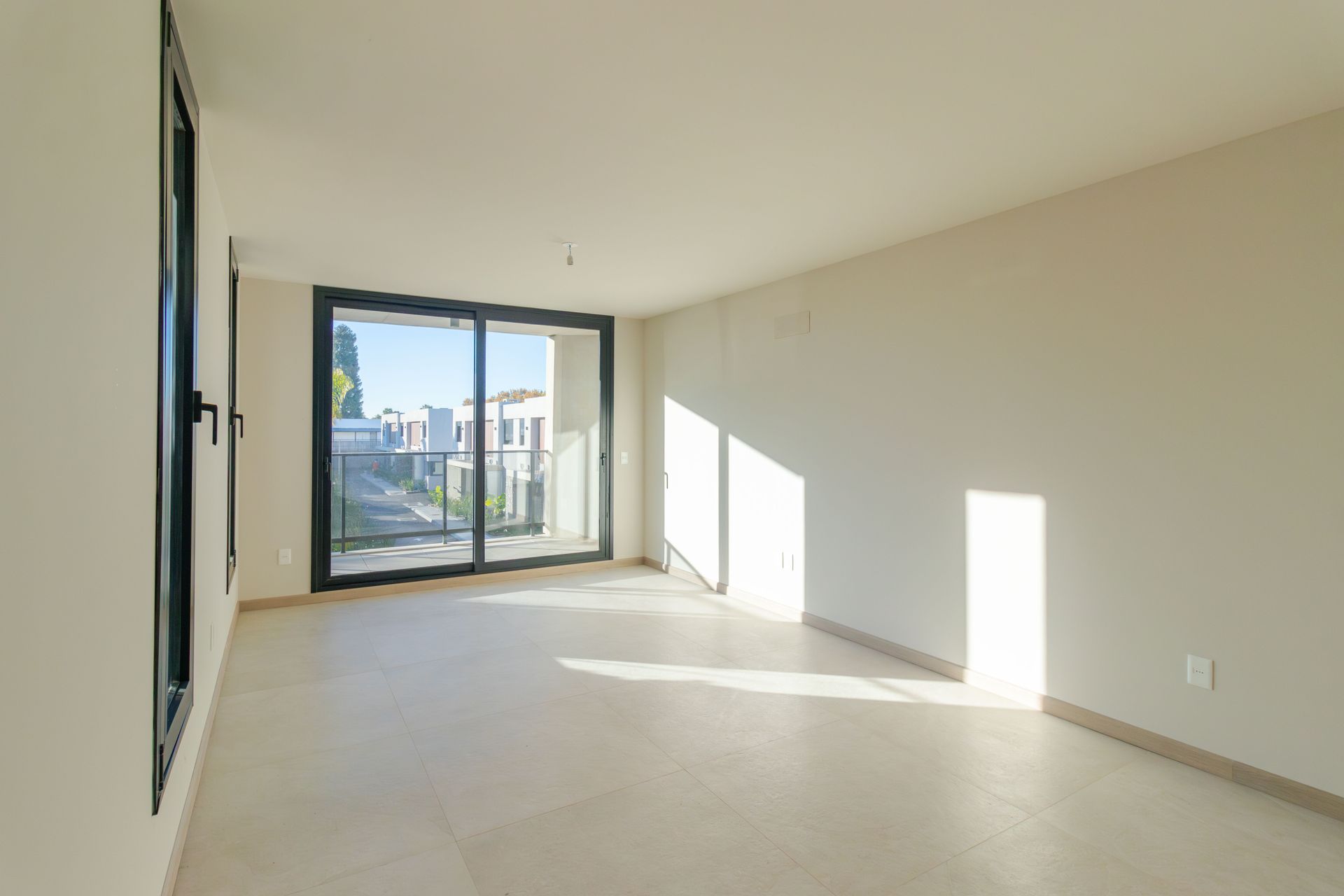 Venta apartamento 2 dormitorio en Carrasco Norte - 4