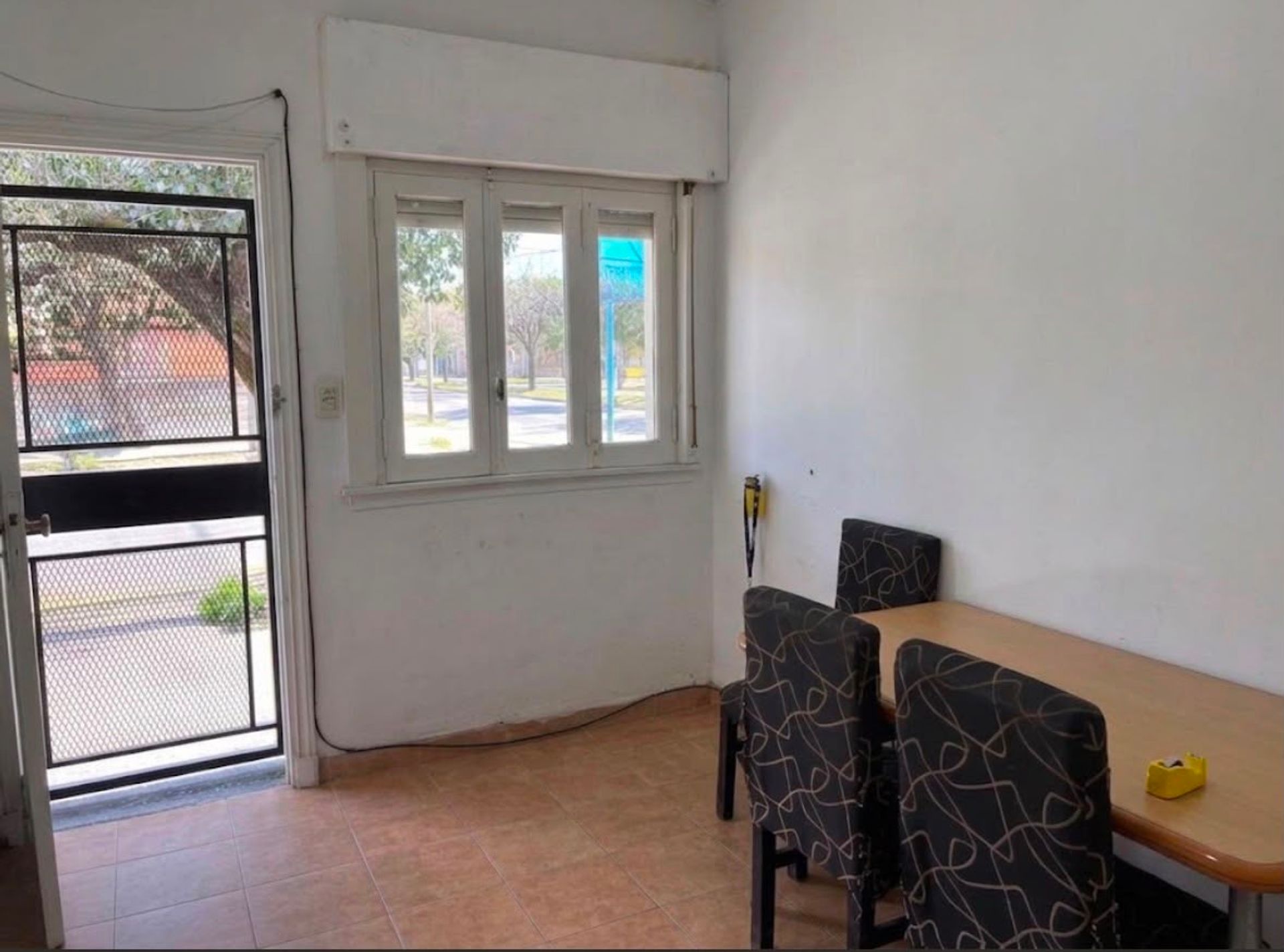 Edificio en Venta en Tres de Febrero, G.B.A. Zona Oeste - USD 129.000 | Inmoup - 24