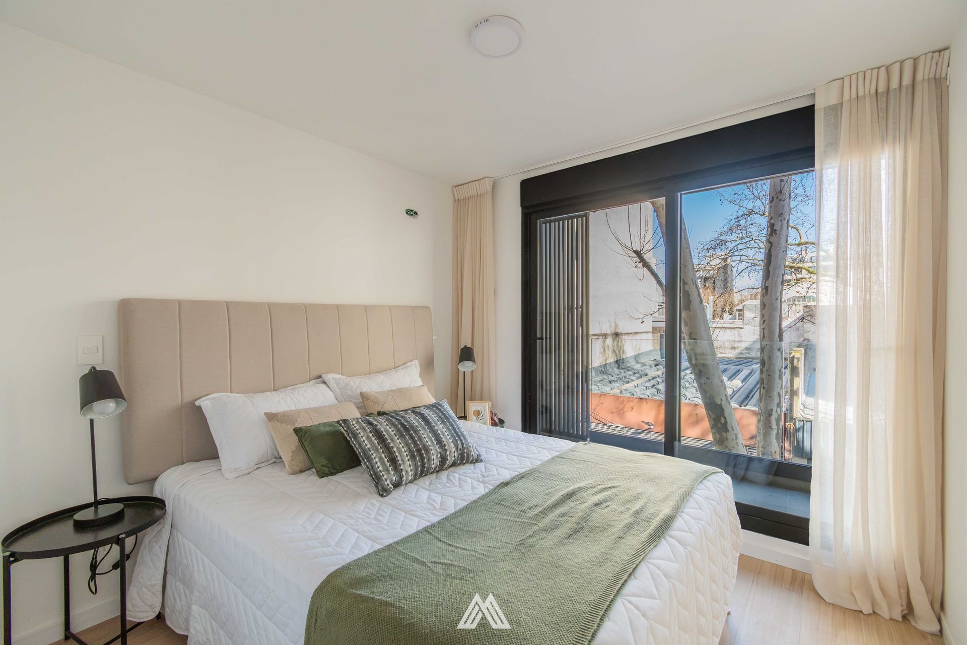 VENTA Apartamento CENTRO 2 dormitorios balc&oacute;n POZO - 11