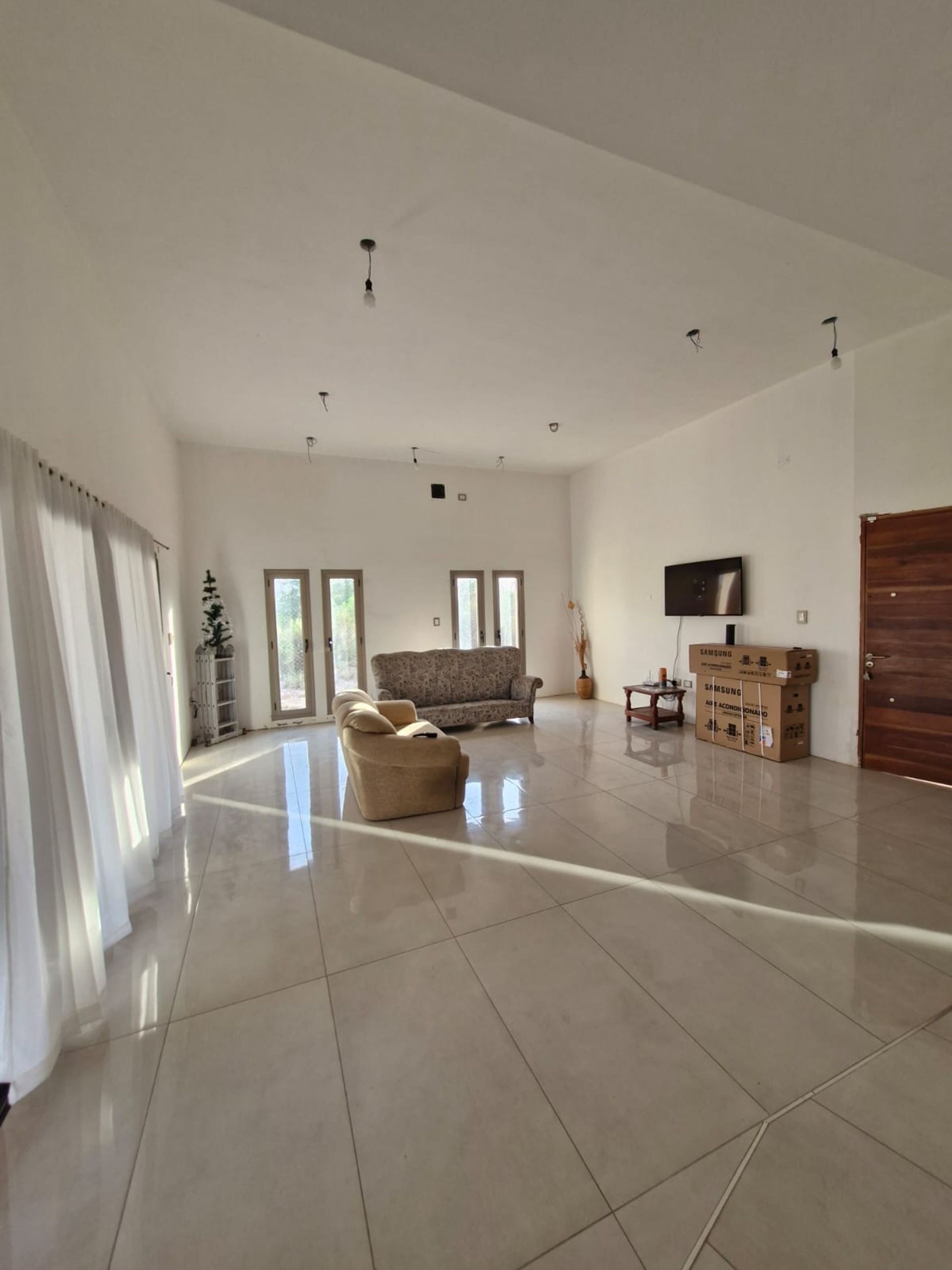 Santa Lucia Ruta 20 6200