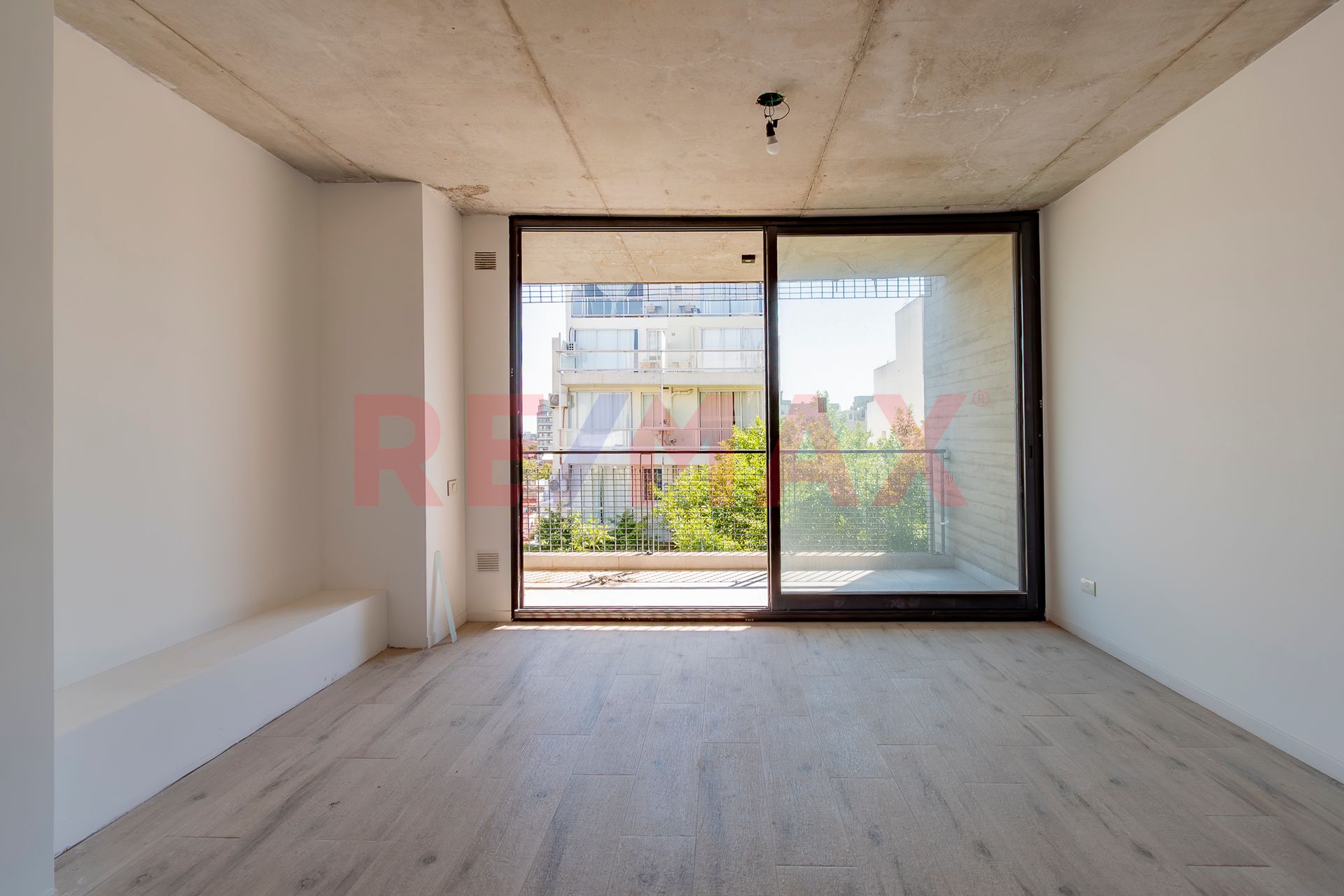 Venta V Ort&uacute;zar 1 Ambiente al Frente con Balc&oacute;n - 8