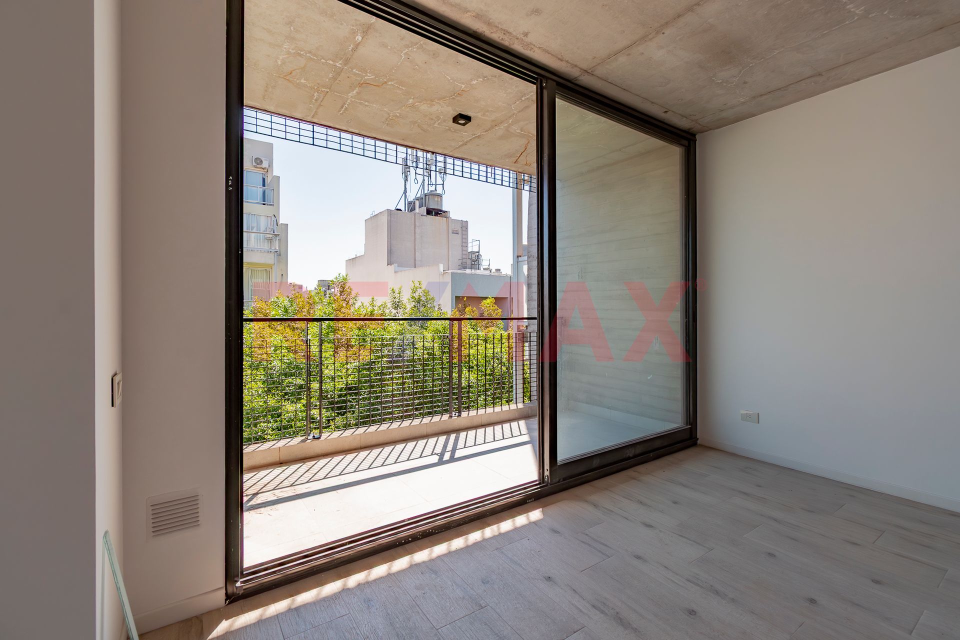 Venta V Ort&uacute;zar 1 Ambiente al Frente con Balc&oacute;n - 10