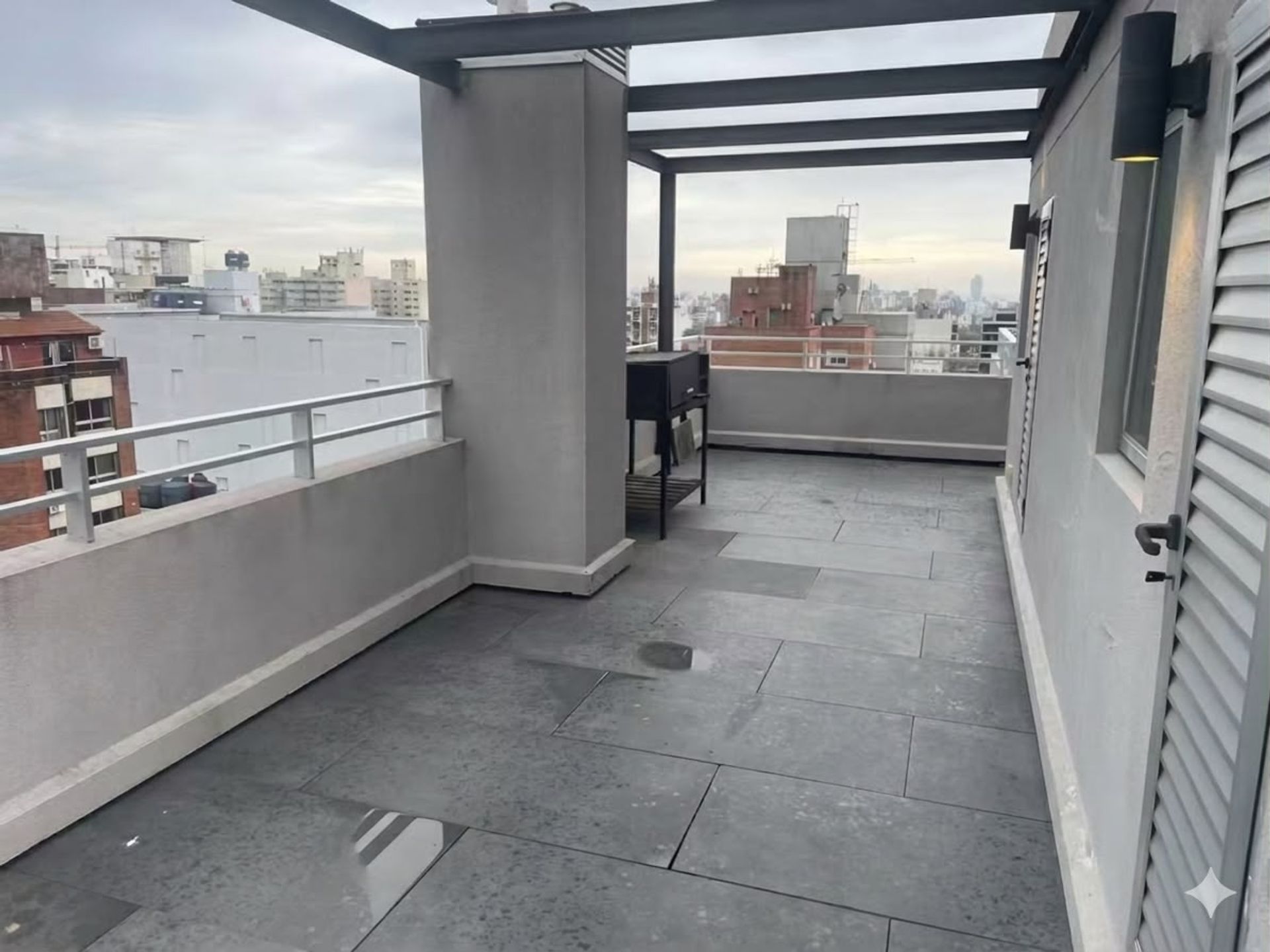 Alquiler un dormitorio con garaje y balcón Cordón - 13