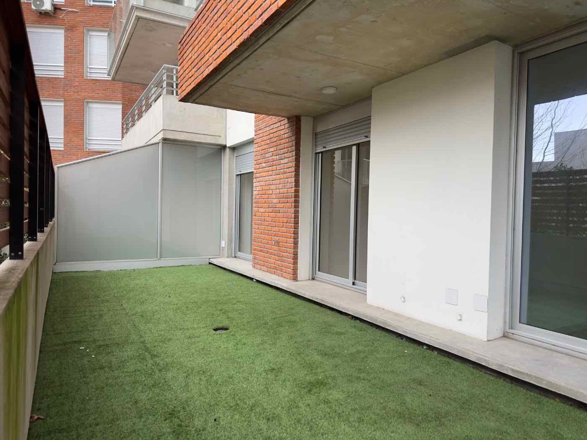 VENTA APARTAMENTO 2 DORMITORIOS, PATIO Y GARAGE - 5