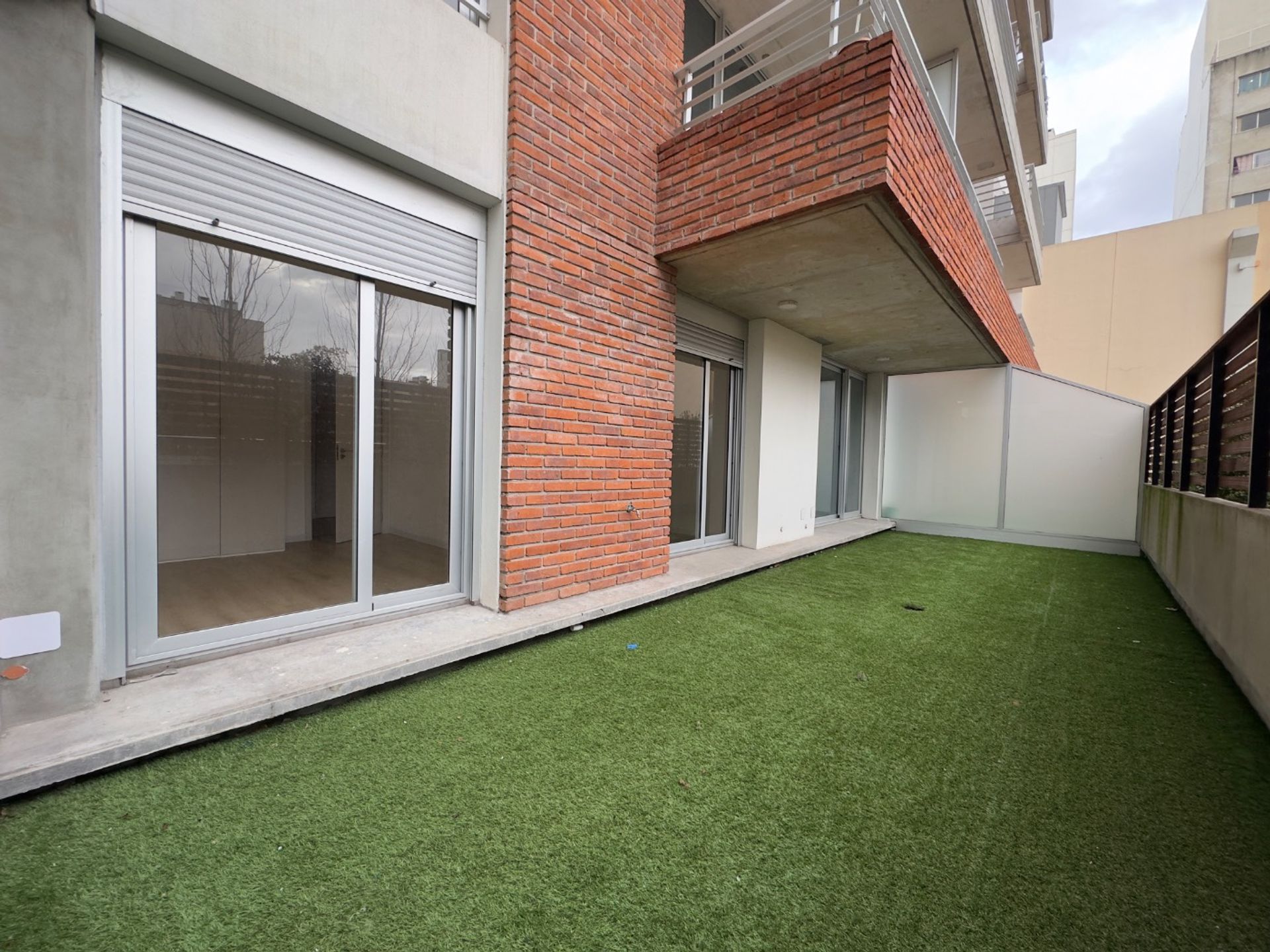 VENTA APARTAMENTO 2 DORMITORIOS, PATIO Y GARAGE - 6