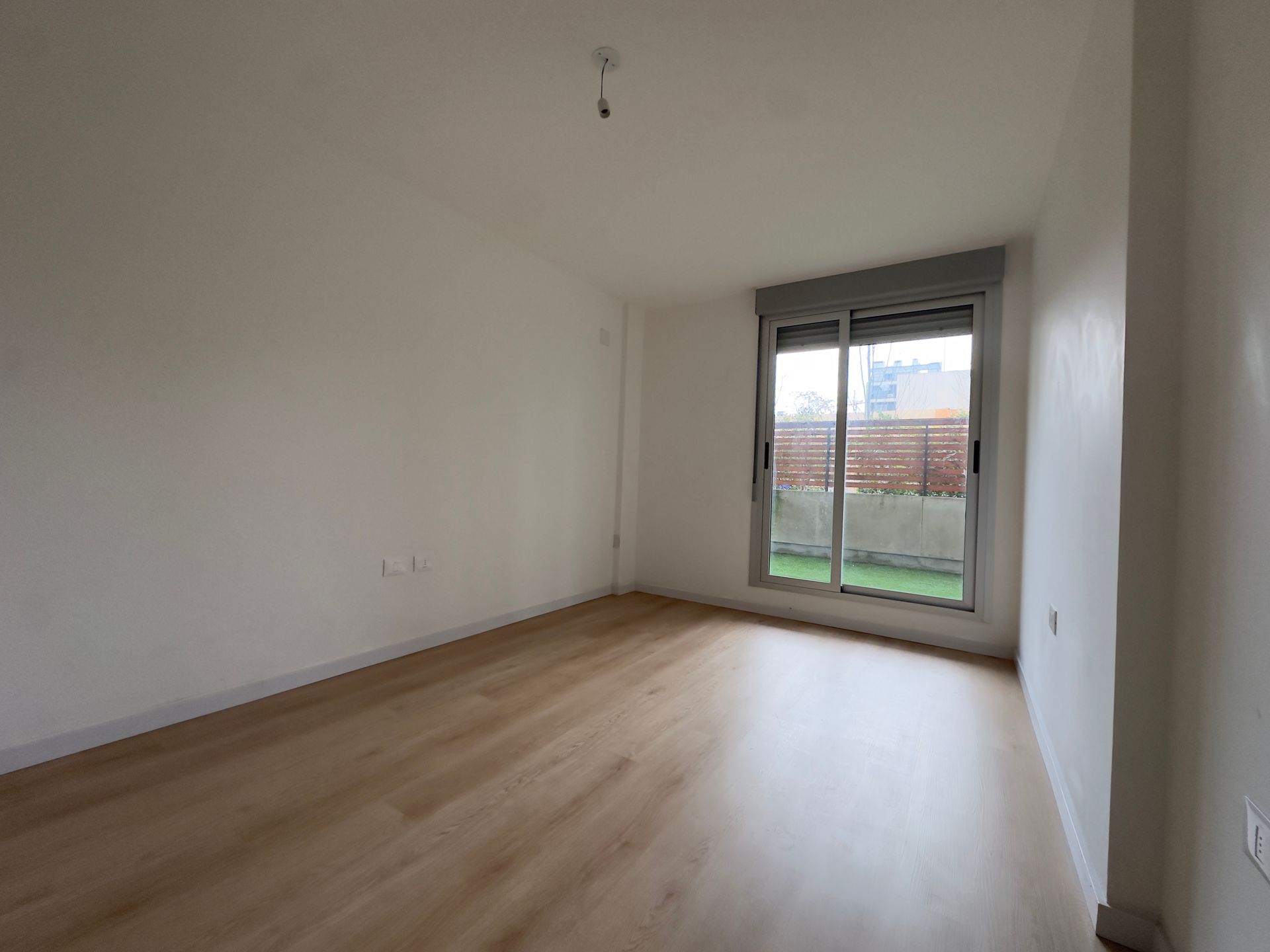 VENTA APARTAMENTO 2 DORMITORIOS, PATIO Y GARAGE - 8