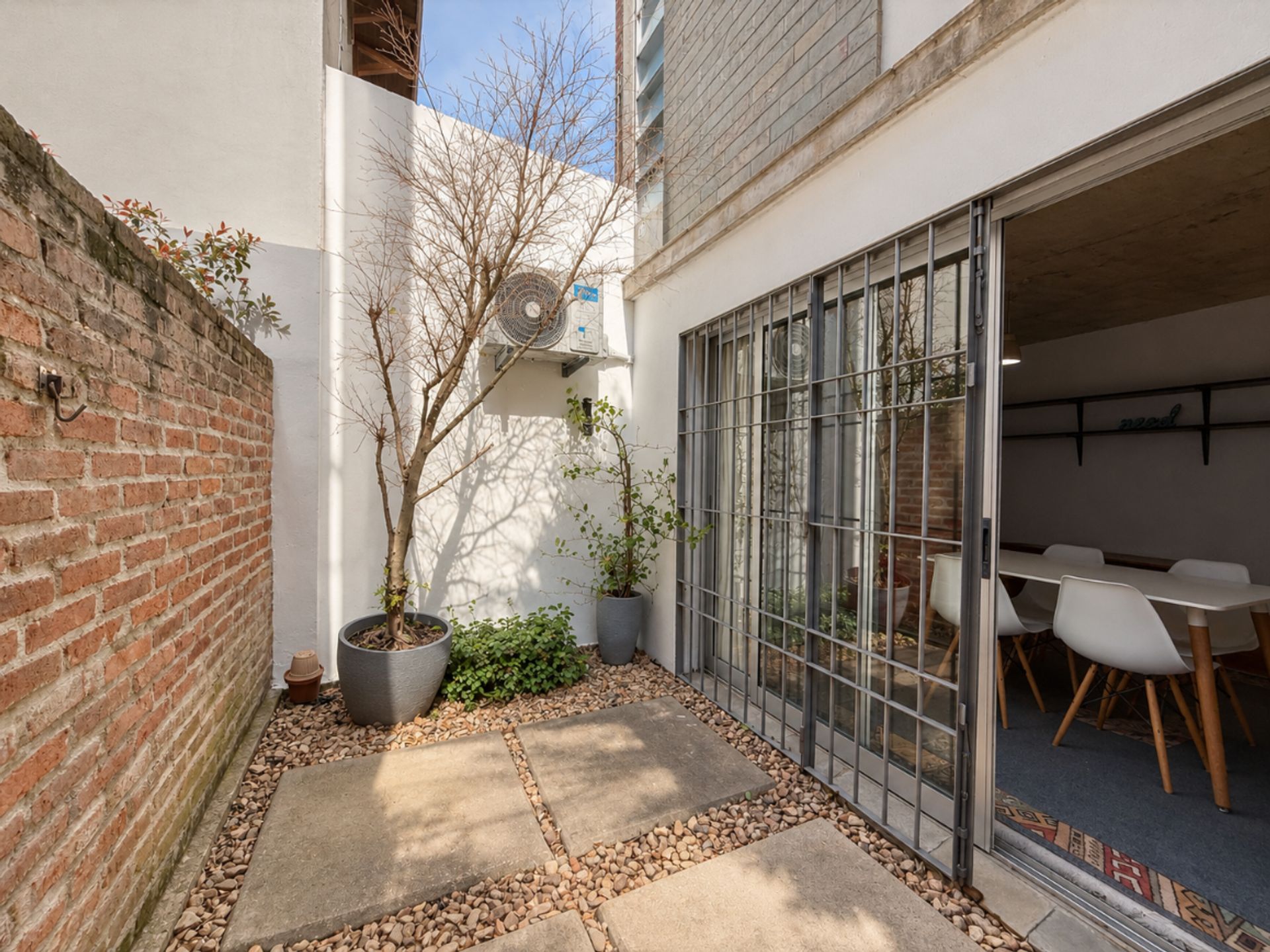 VENTA APARTAMENTO PUNTA CARRETAS 1 DORM GGE PATIO - 9