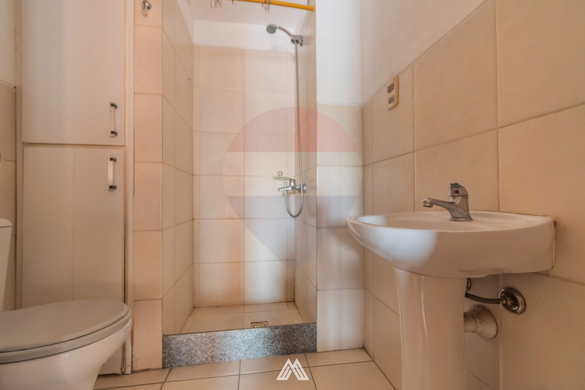 VENTA- Apto 2 dorm-complejo cerrado-TRES CRUCES - 12