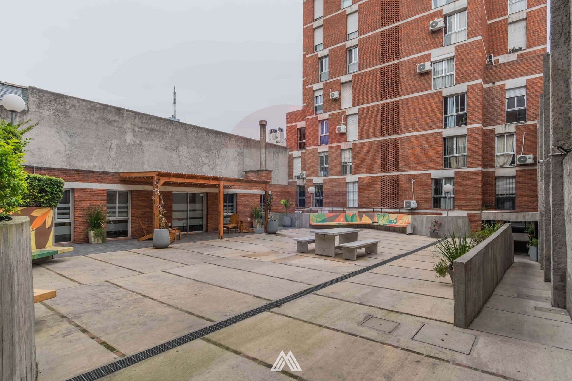 VENTA- Apto 2 dorm-complejo cerrado-TRES CRUCES - 14