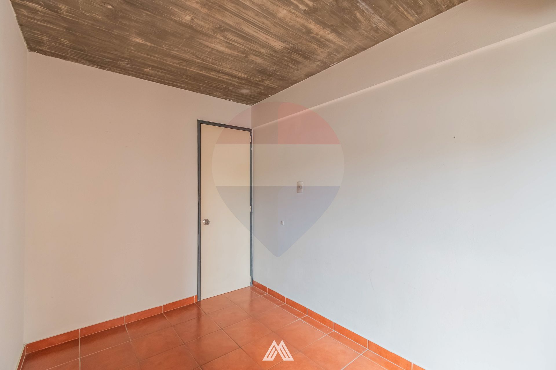VENTA- Apto 2 dorm-complejo cerrado-TRES CRUCES - 10