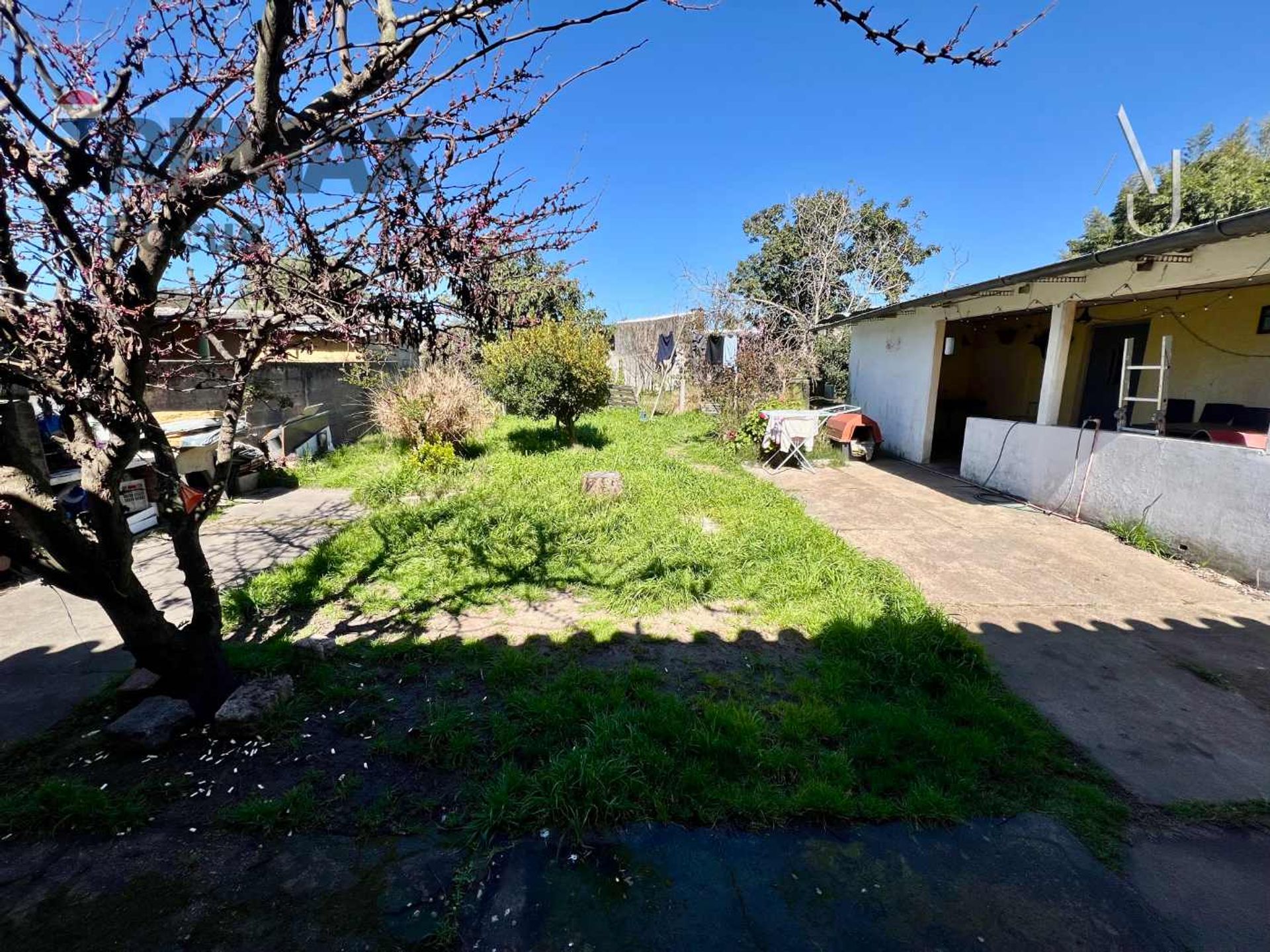 Venta de casa + apartamento en Barros Blancos - 19