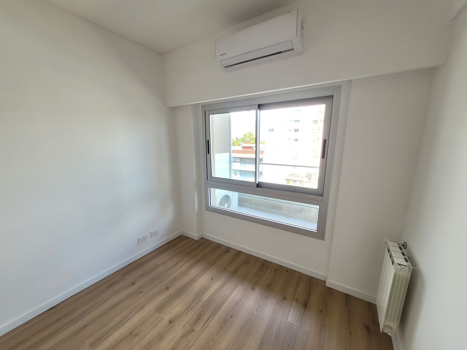 VENTA DEPTO 2 AMB C/BCON TERRAZA DE 48M2 - 13