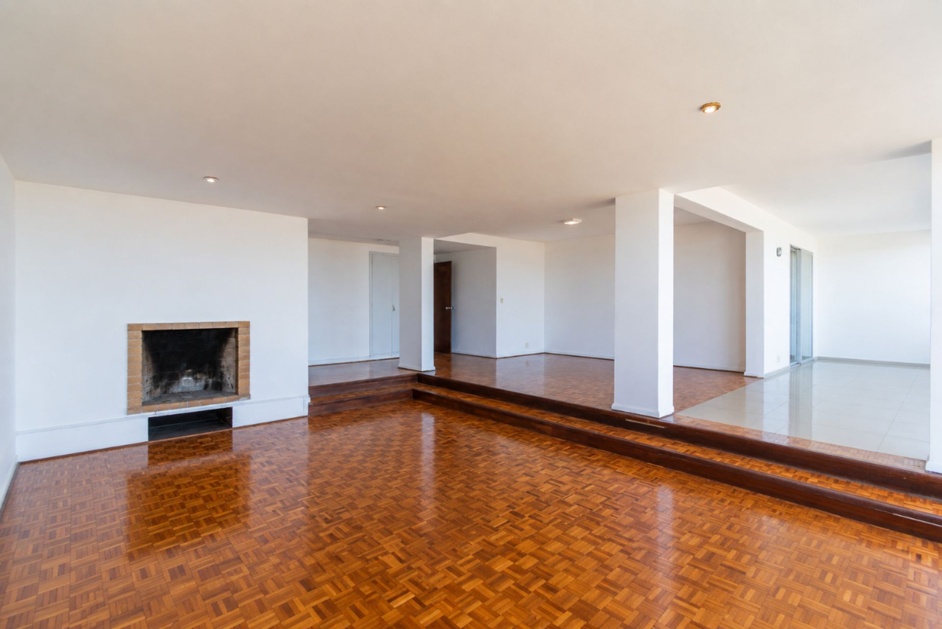Venta Apartamento Punta Carretas 3 Dorm y Servicio - 3