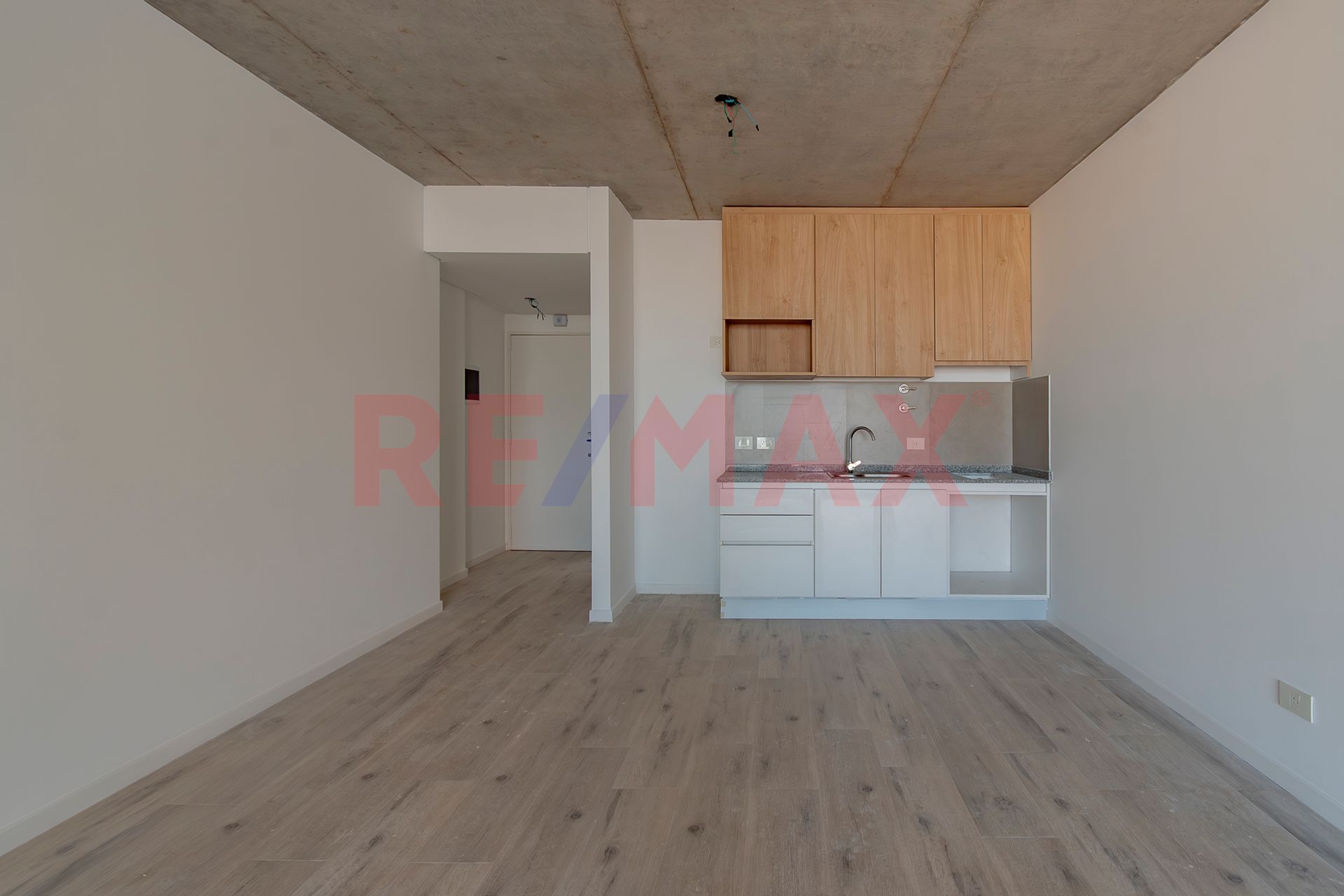 Venta V Ort&uacute;zar 1 Ambiente con Balc&oacute;n y Amenities - 2