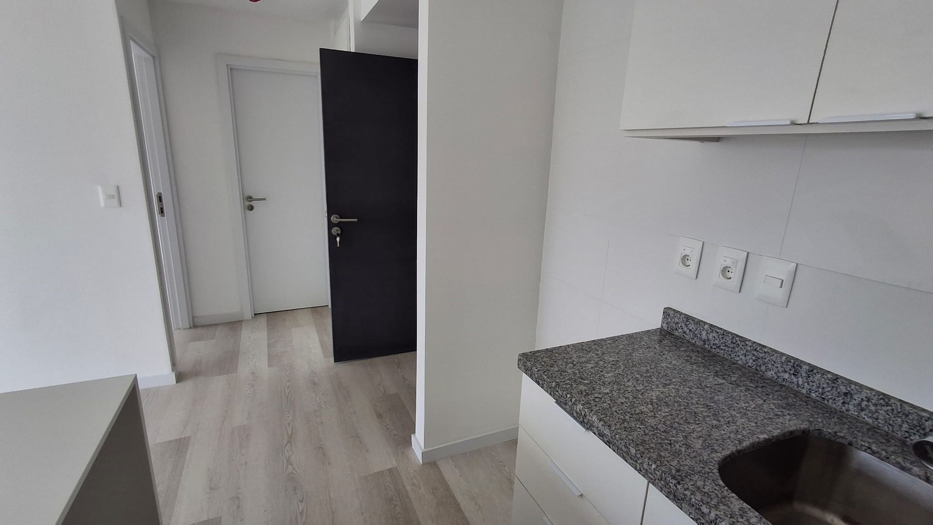 Cordón - 1 dormitorio piso alto con garaje - 9