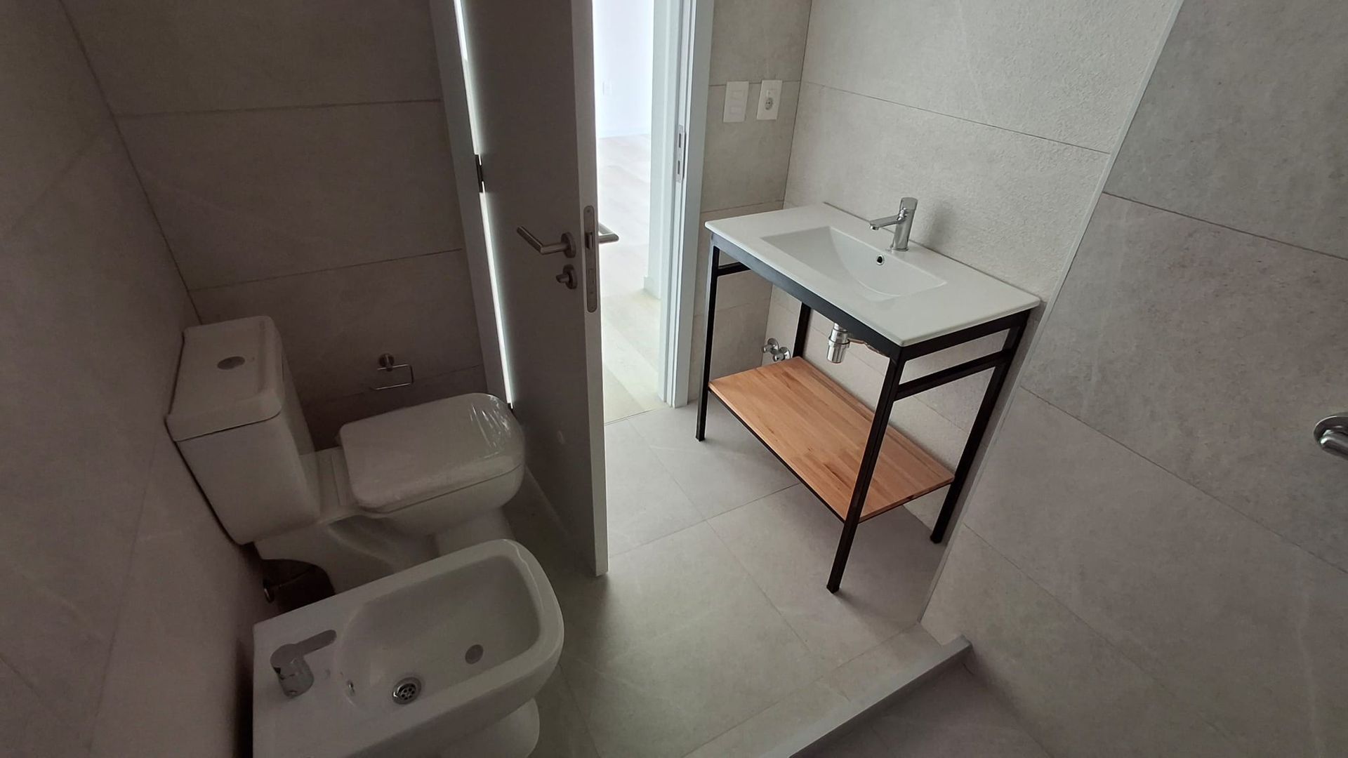 Cordón - 1 dormitorio piso alto con garaje - 8
