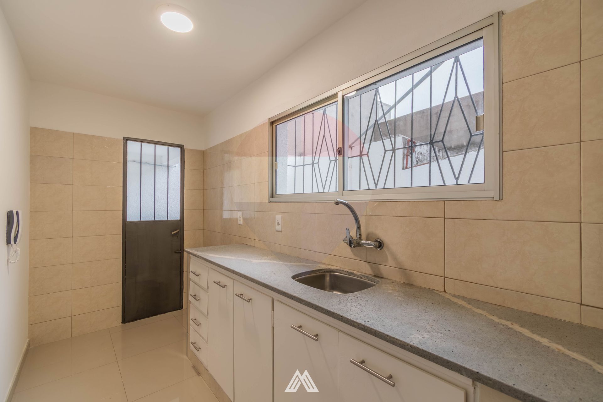 VENTA APARTAMENTO 2 DORMITORIOS, PATIO, CORDON - 7