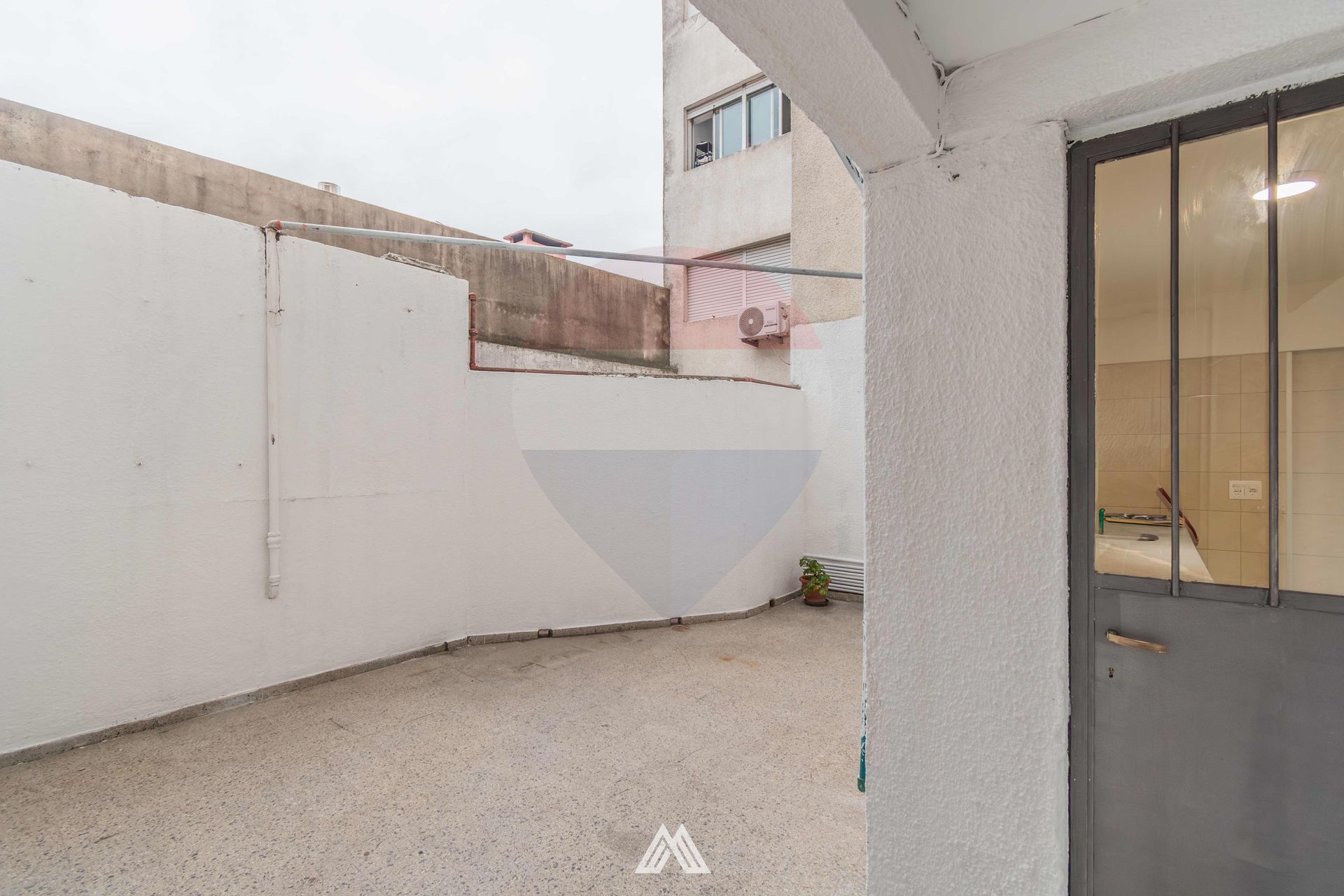 VENTA APARTAMENTO 2 DORMITORIOS, PATIO, CORDON - 15