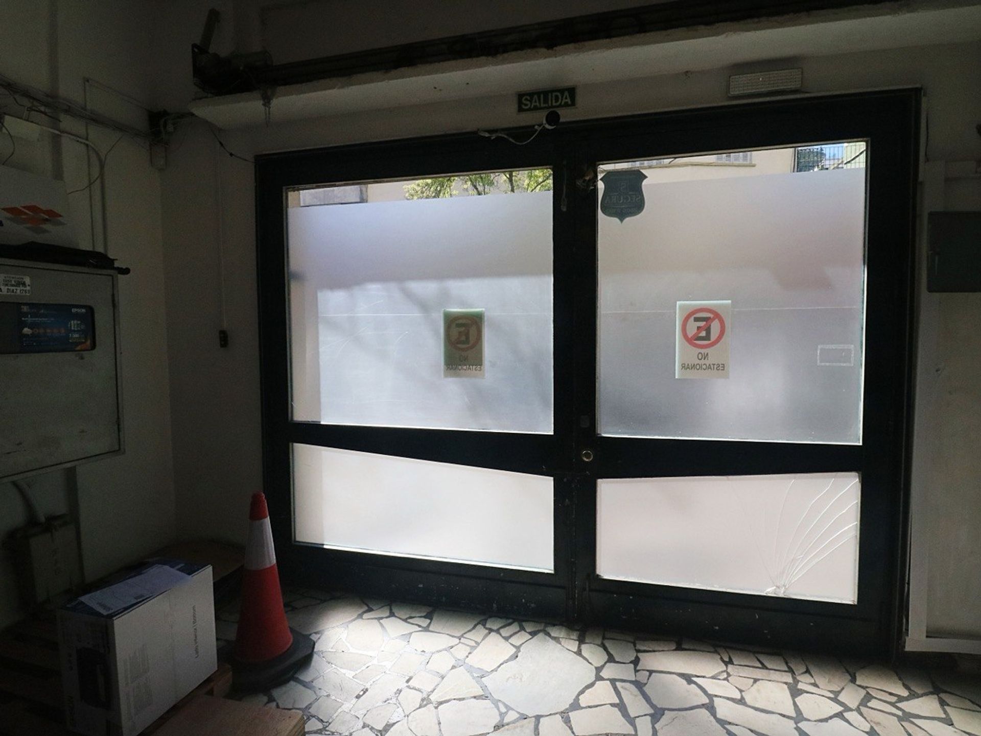 ALQUILER LOCAL/SALON OFICINAS Y GGE, CORDON - 2