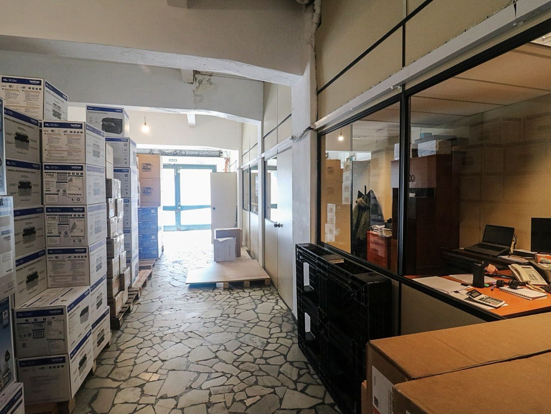 ALQUILER LOCAL/SALON OFICINAS Y GGE, CORDON - 3