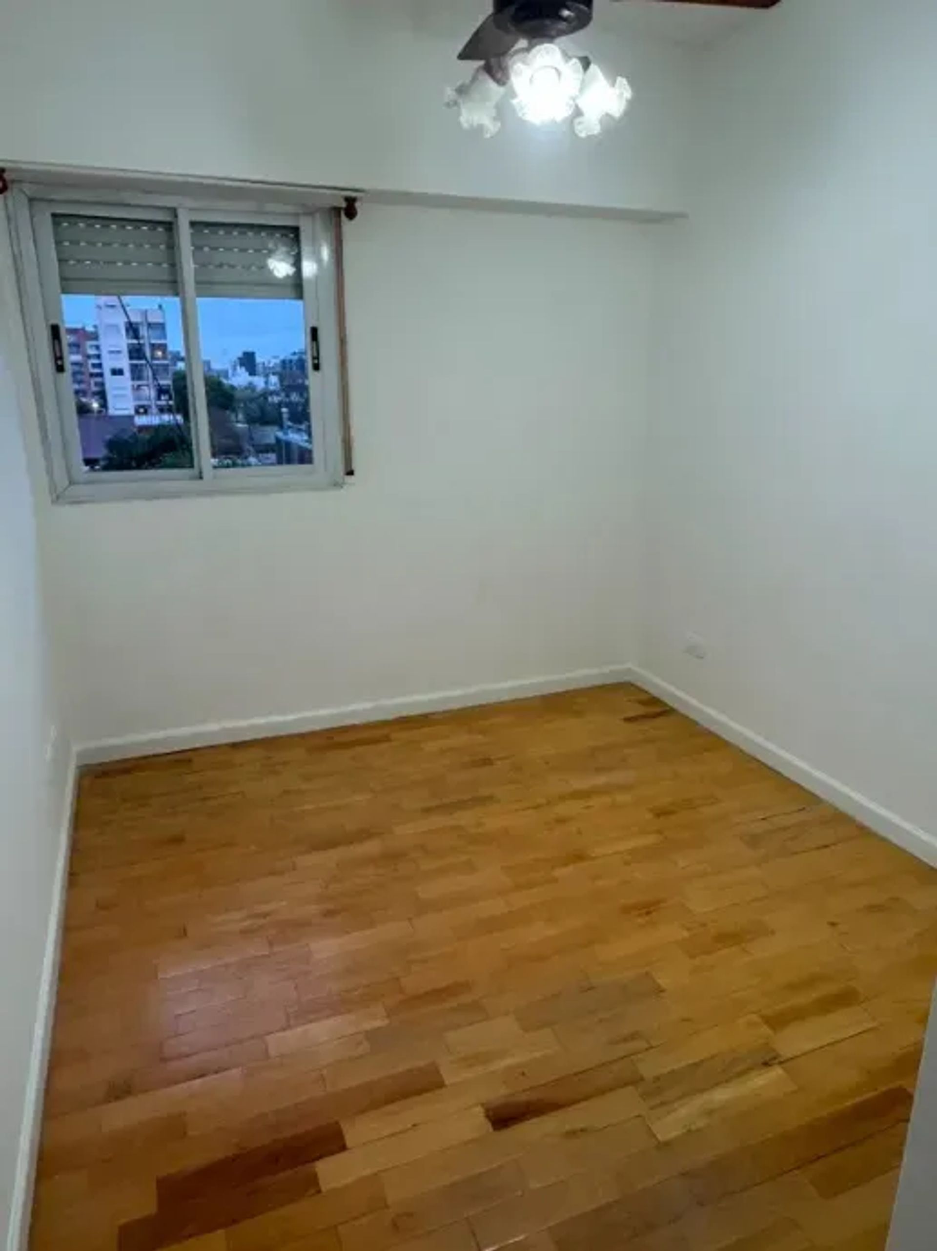 Departamento en Alquiler en Moron, G.B.A. Zona Oeste