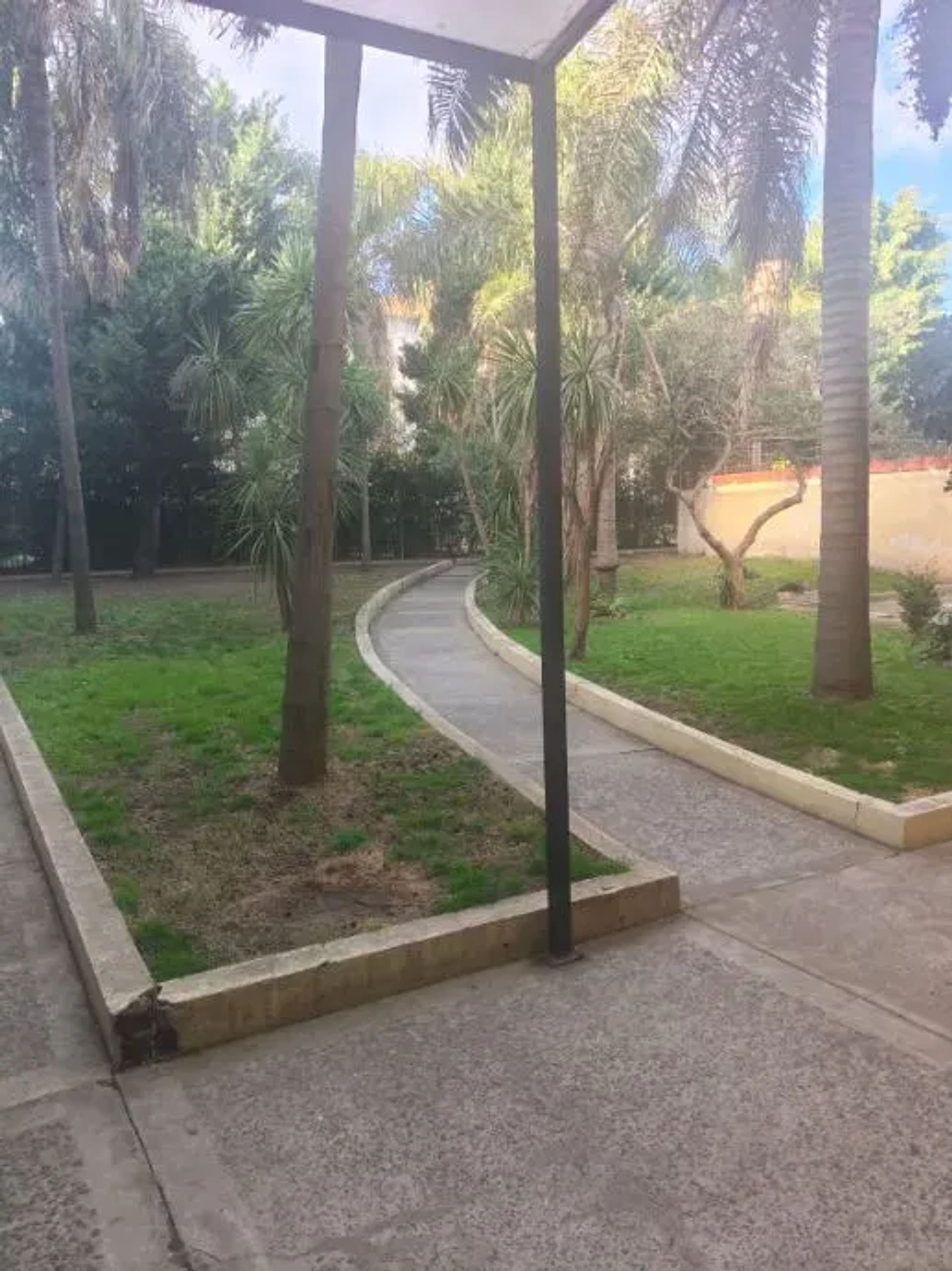Departamento en Alquiler en Moron, G.B.A. Zona Oeste