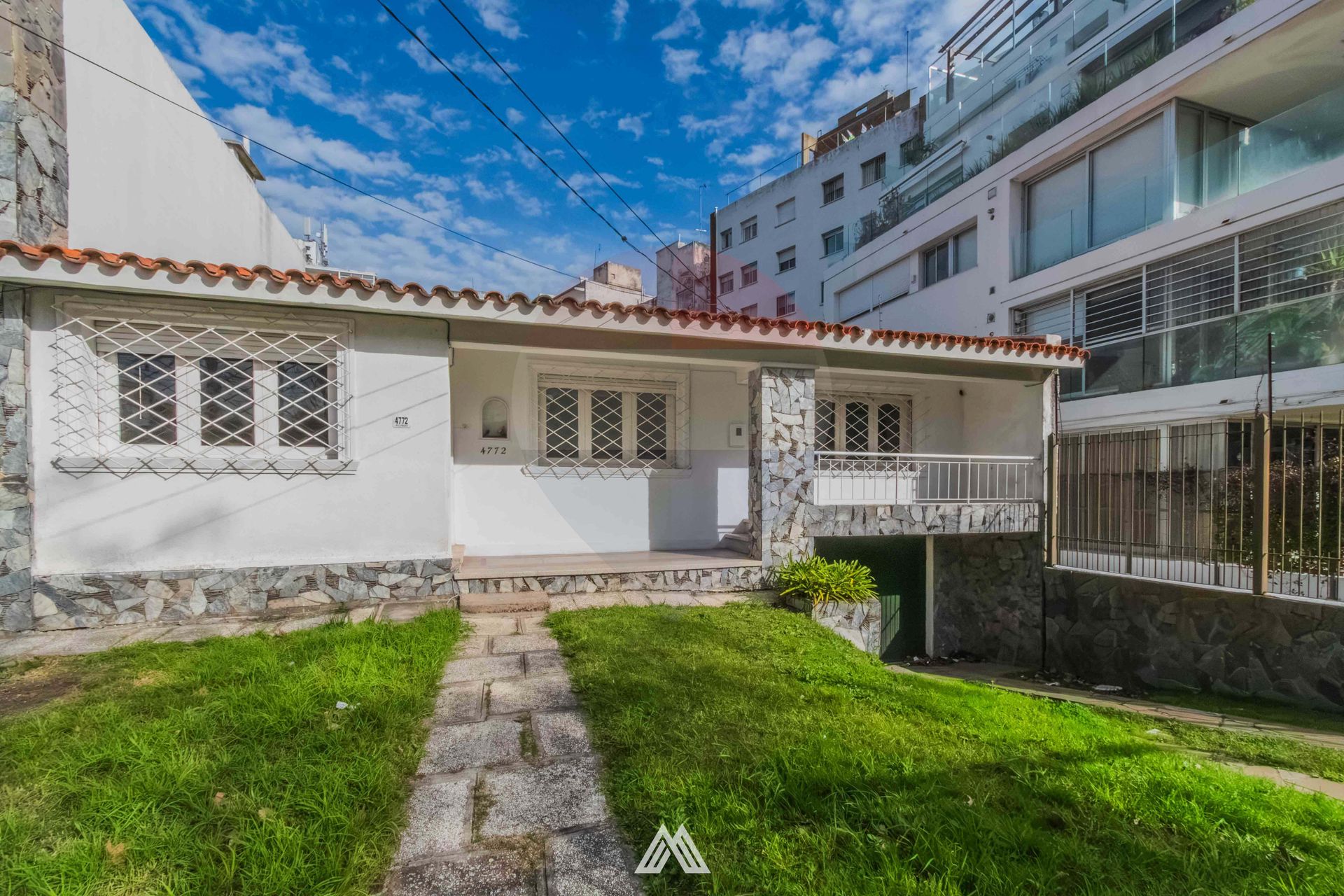 Se vende casa 3 dormitorioscon patio en Malvín - 1