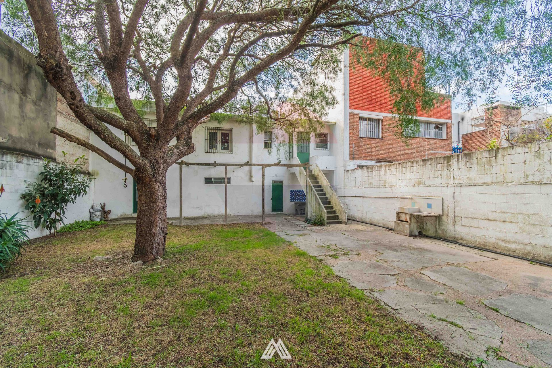 Se vende casa 3 dormitorioscon patio en Malvín - 17