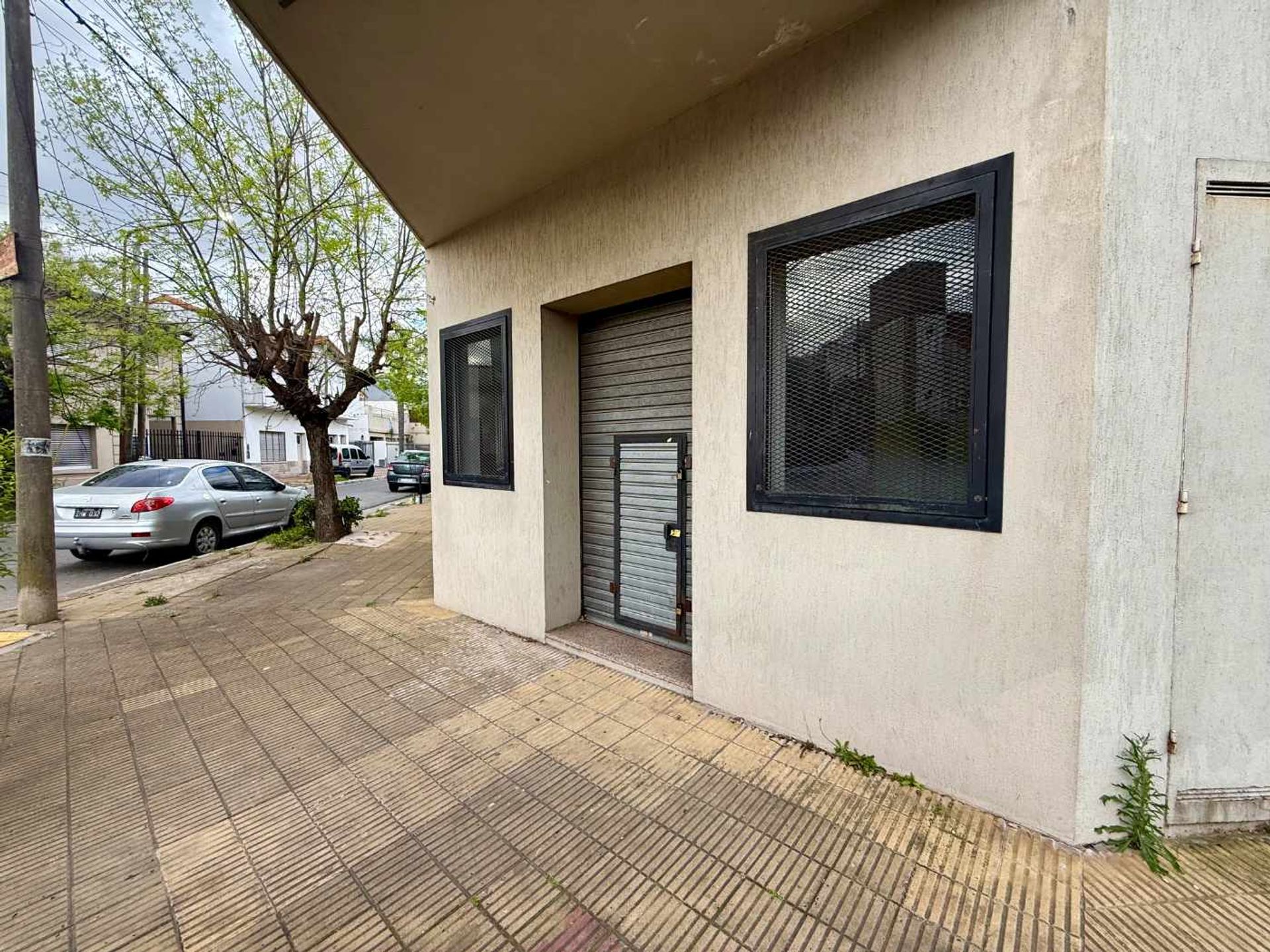 Local Comercial en Alquiler en La Matanza, G.B.A. Zona Oeste