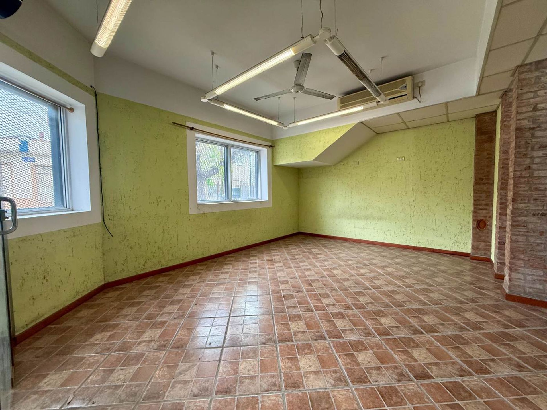 Local Comercial en Alquiler en La Matanza, G.B.A. Zona Oeste