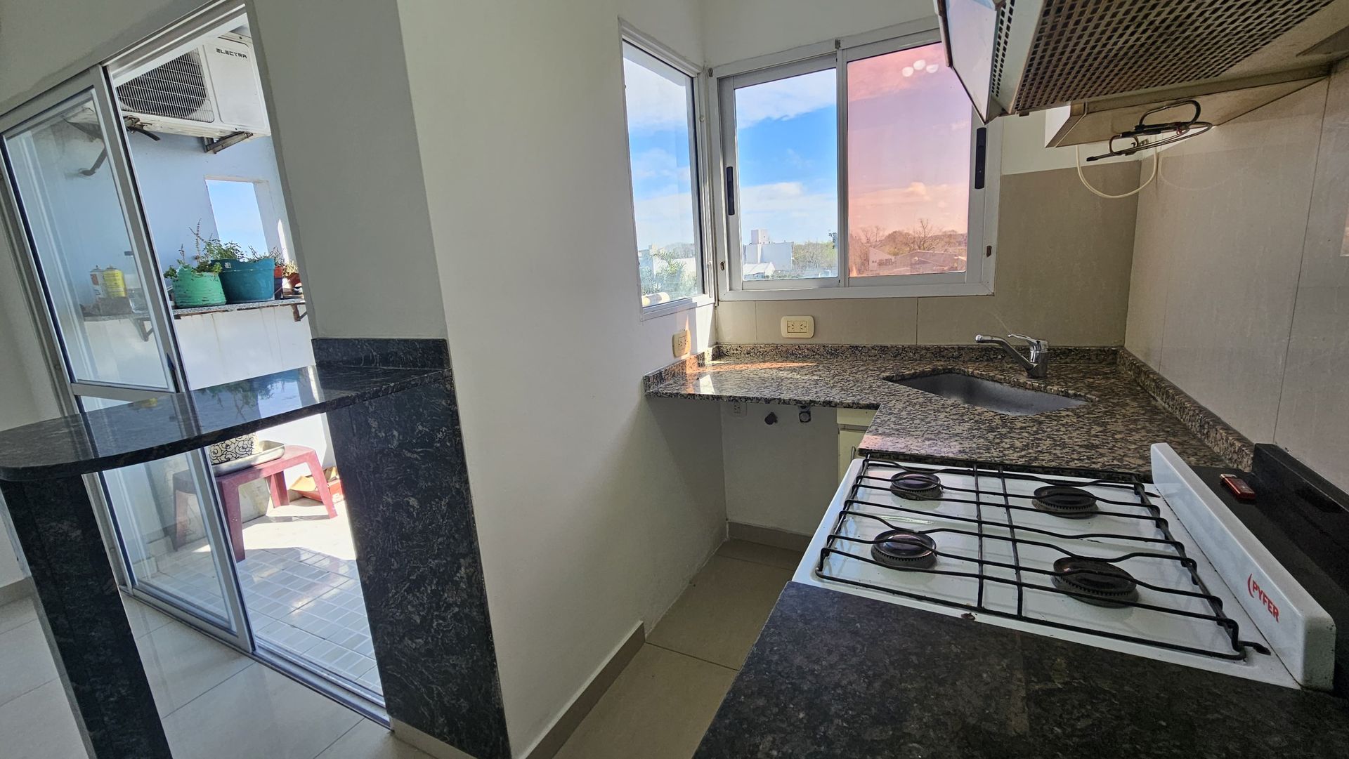Departamento en Venta en Tres de Febrero, G.B.A. Zona Oeste