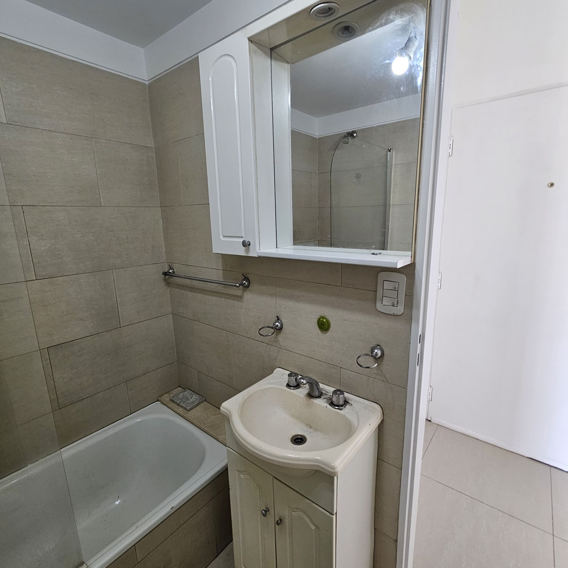 Departamento en Venta en Tres de Febrero, G.B.A. Zona Oeste