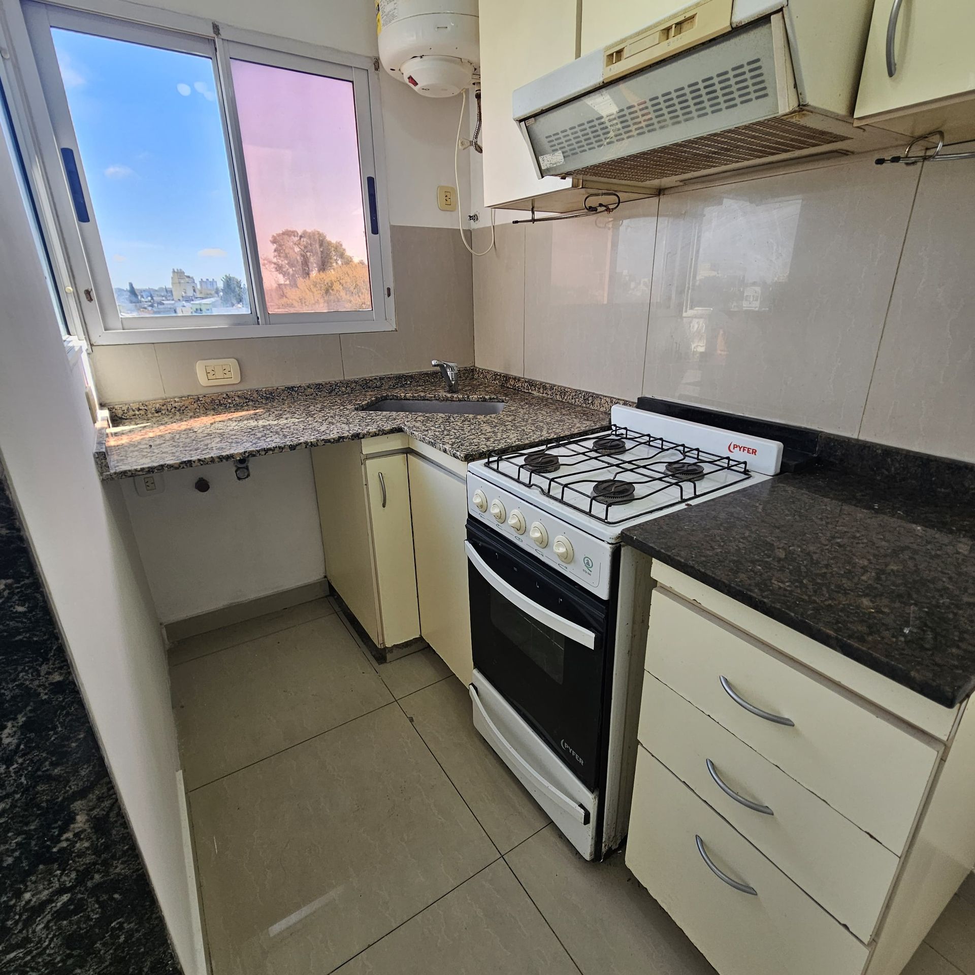 Departamento en Venta en Tres de Febrero, G.B.A. Zona Oeste