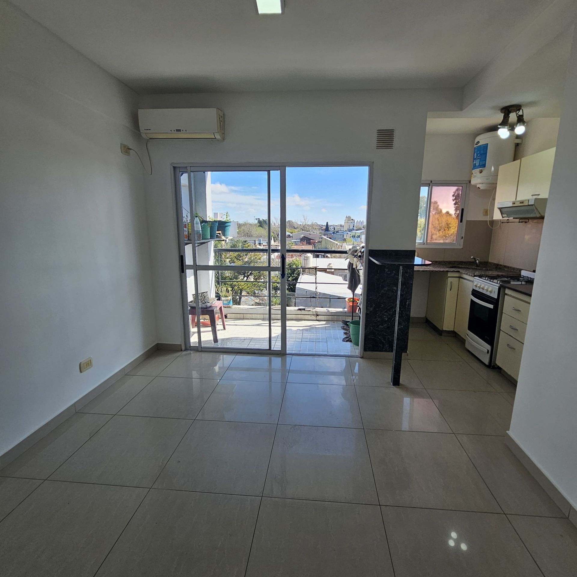 Departamento en Venta en Tres de Febrero, G.B.A. Zona Oeste