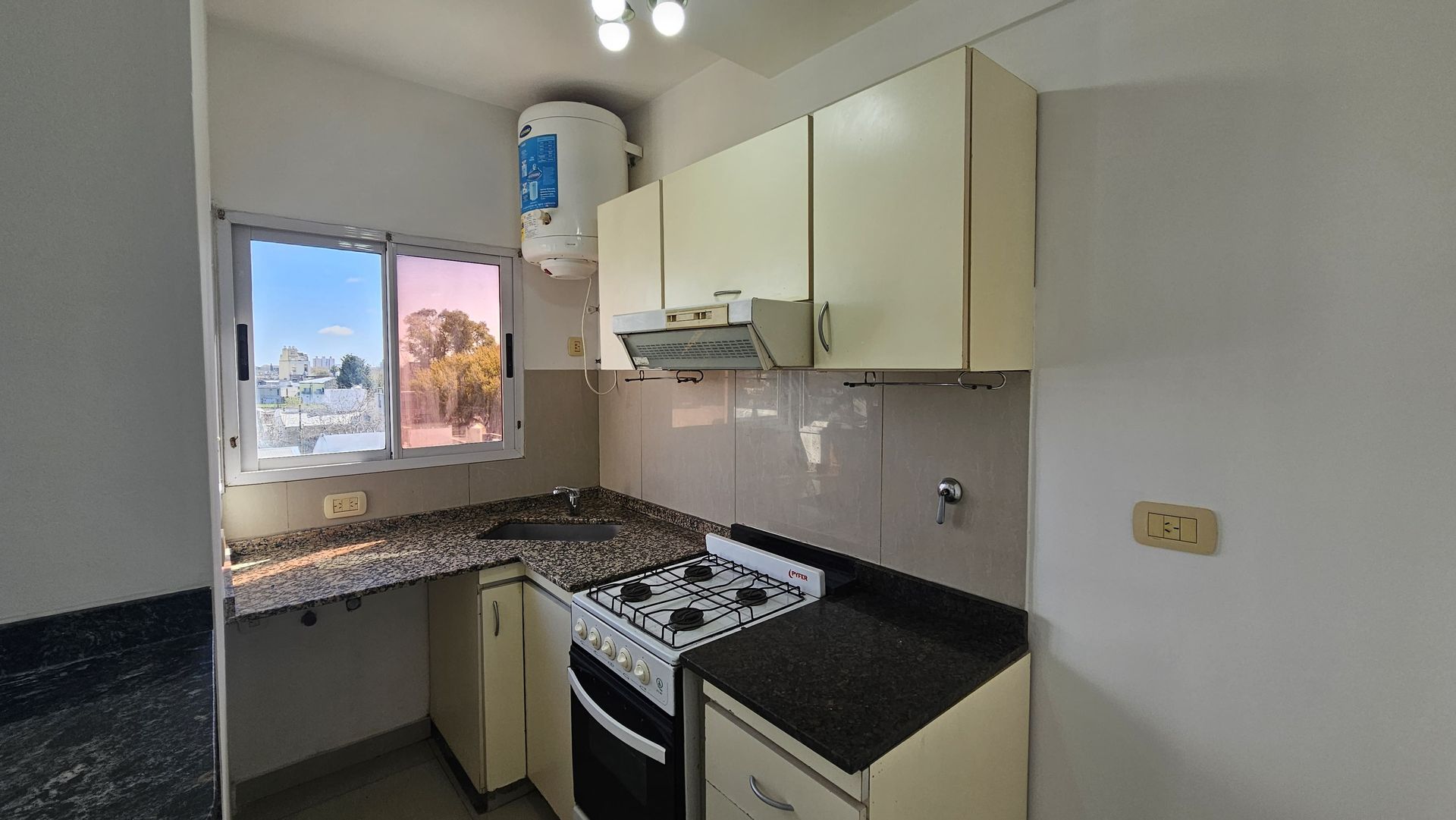 Departamento en Venta en Tres de Febrero, G.B.A. Zona Oeste