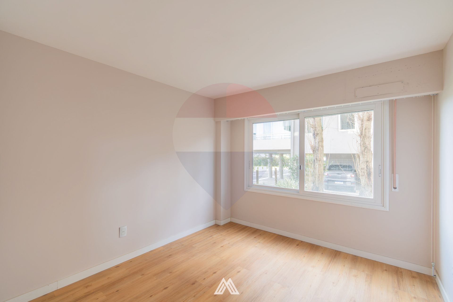 VENTA APARTAMENTO 3 DORM 2 BAÑOS 2 GARAGE - 13
