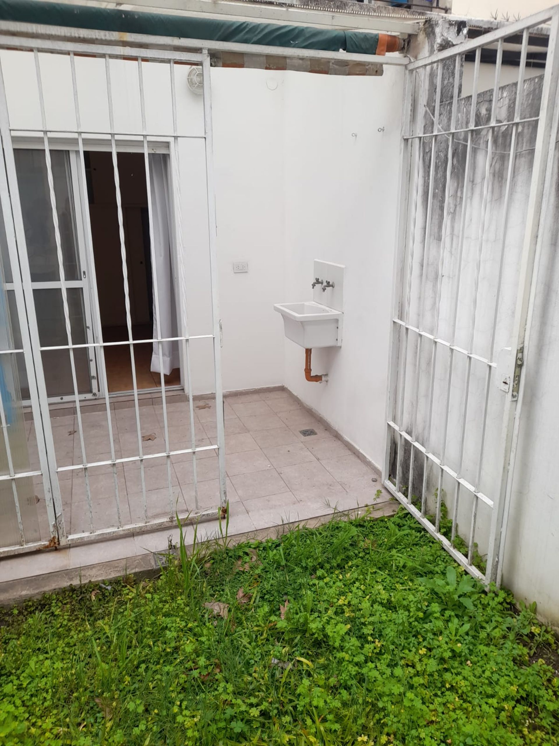 P H en Venta en La Matanza, G.B.A. Zona Oeste