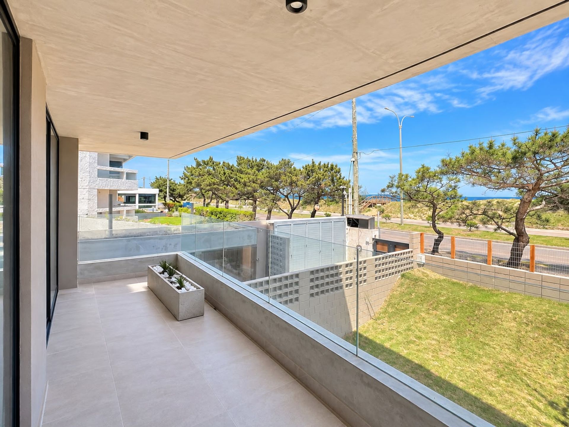 APARTAMENTO EN VENTA 2 DORMITORIOS FRENTE AL MAR - 7