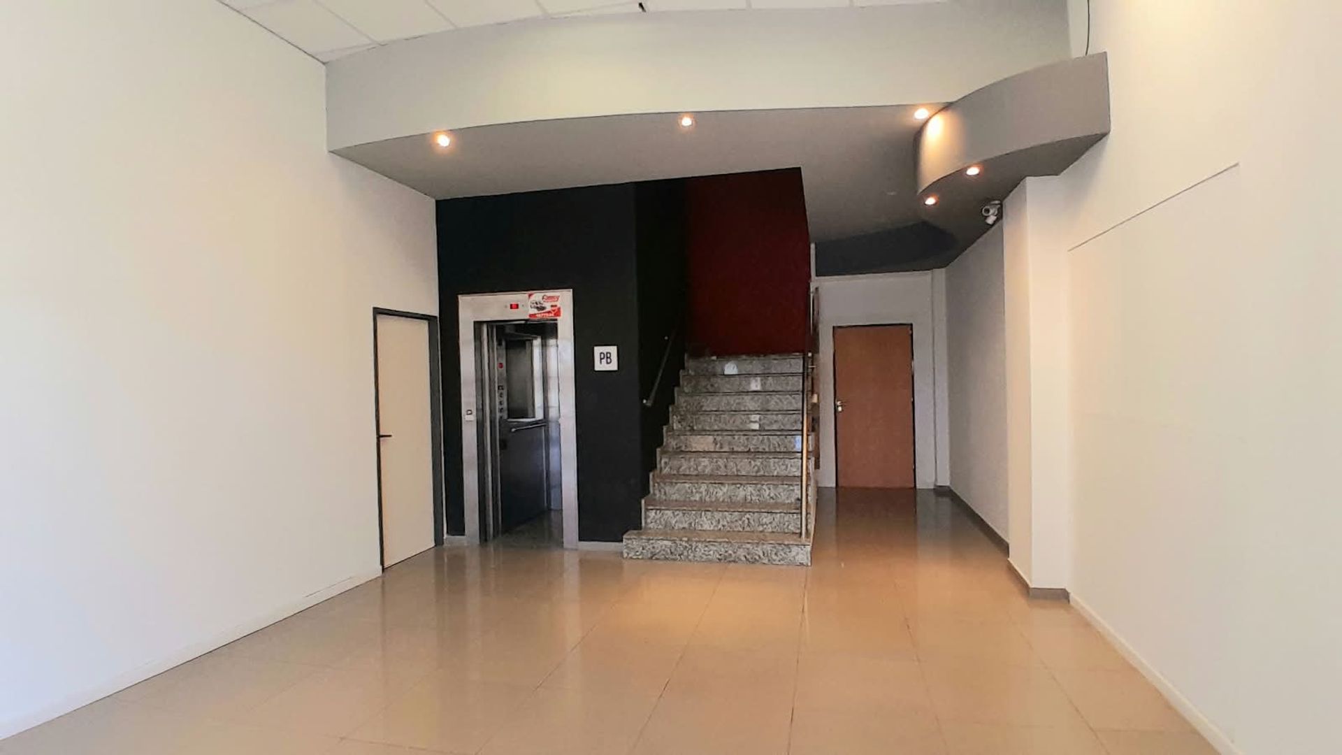 Oficina en Alquiler en Capital, Cordoba