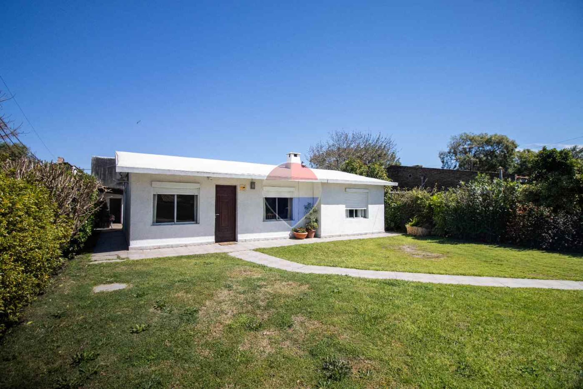VENTA Casa Solymar Sur, 3 dormitorios, potencial - 1