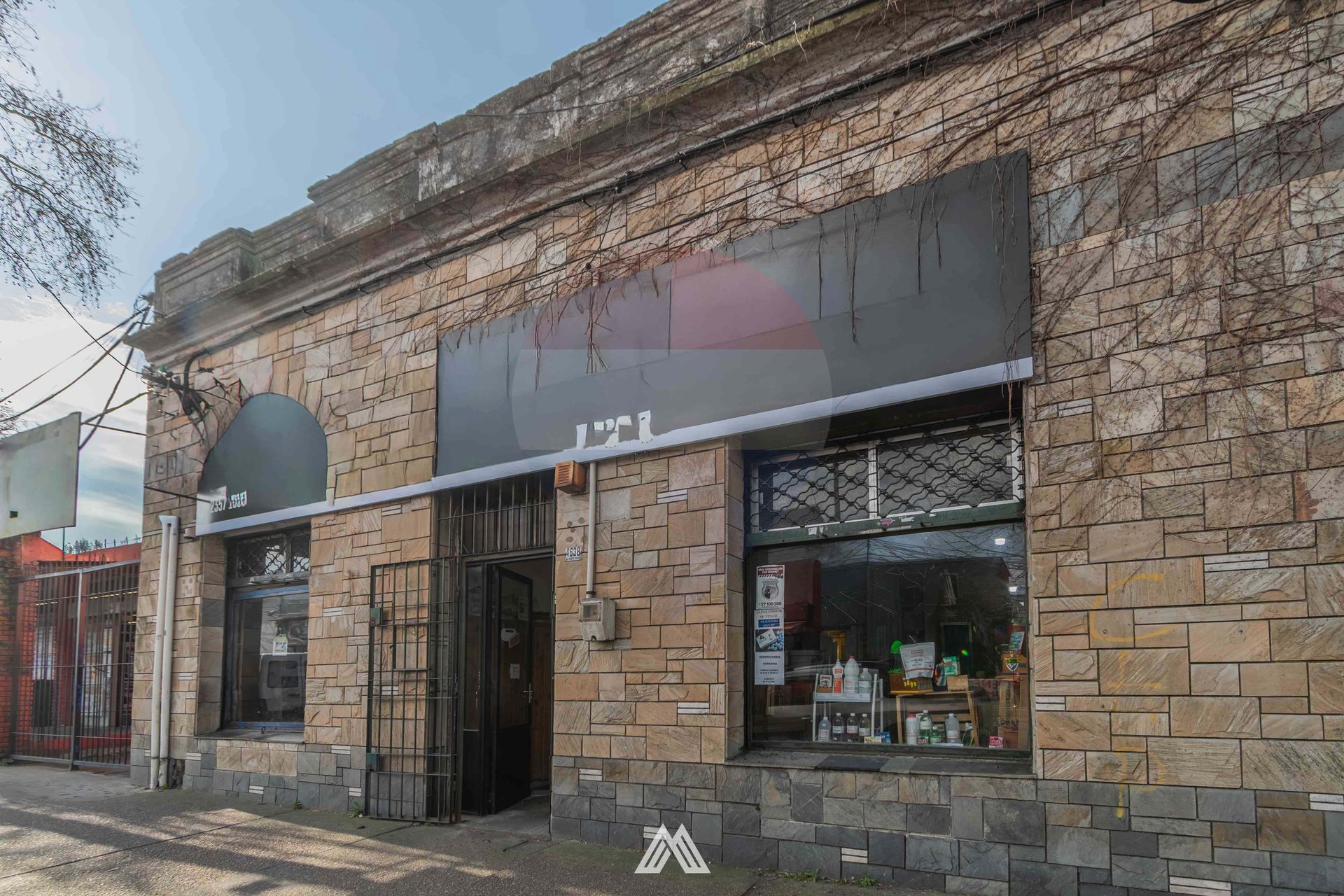Venta casa 2 dor/local com. Peñarol fondo parrilla - 17
