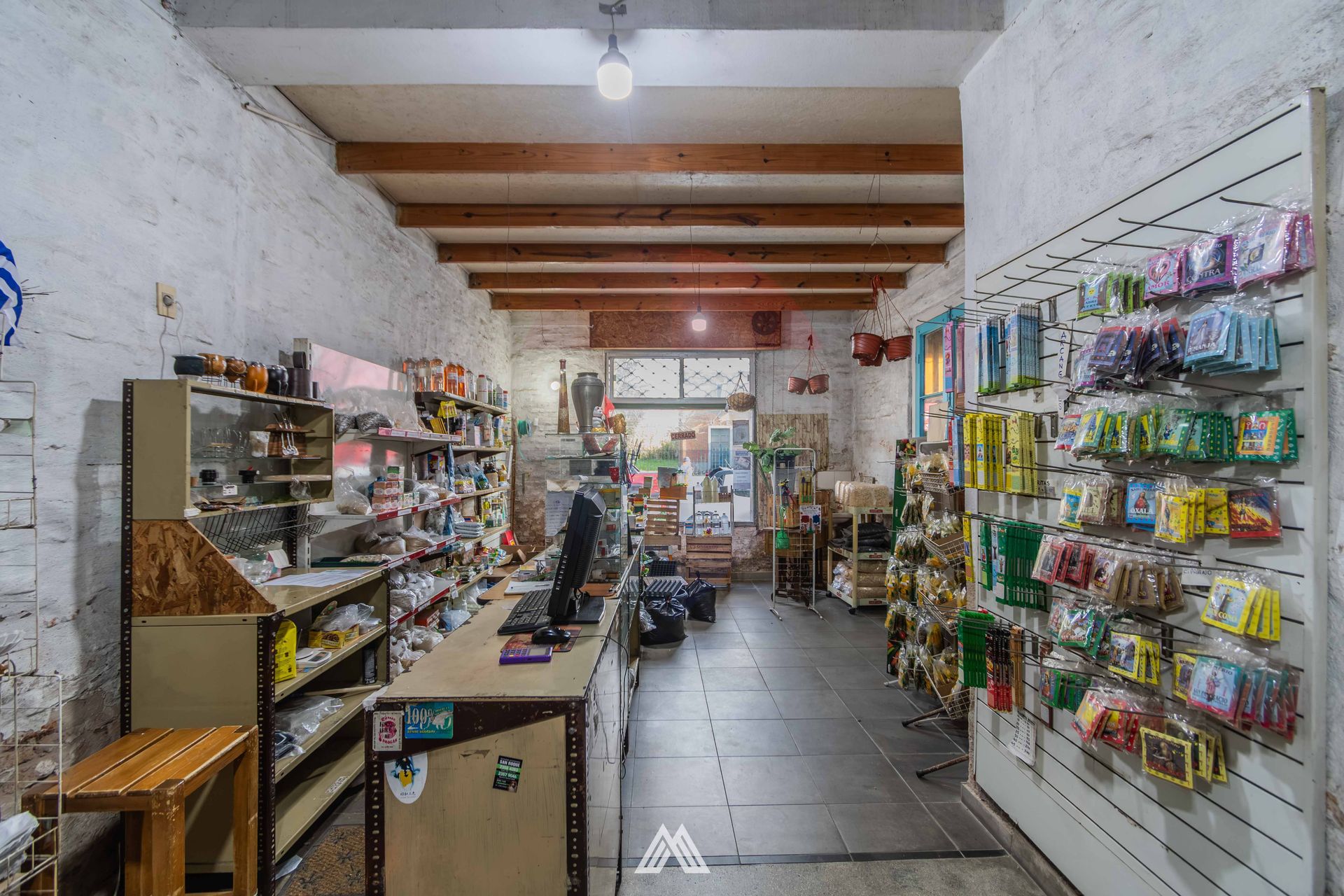 Venta casa 2 dor/local com. Peñarol fondo parrilla - 6