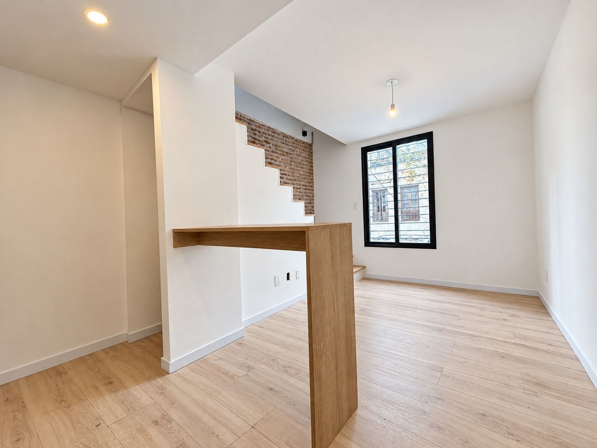 Venta apartamento 1 dormitorio Barrio Sur patio - 2