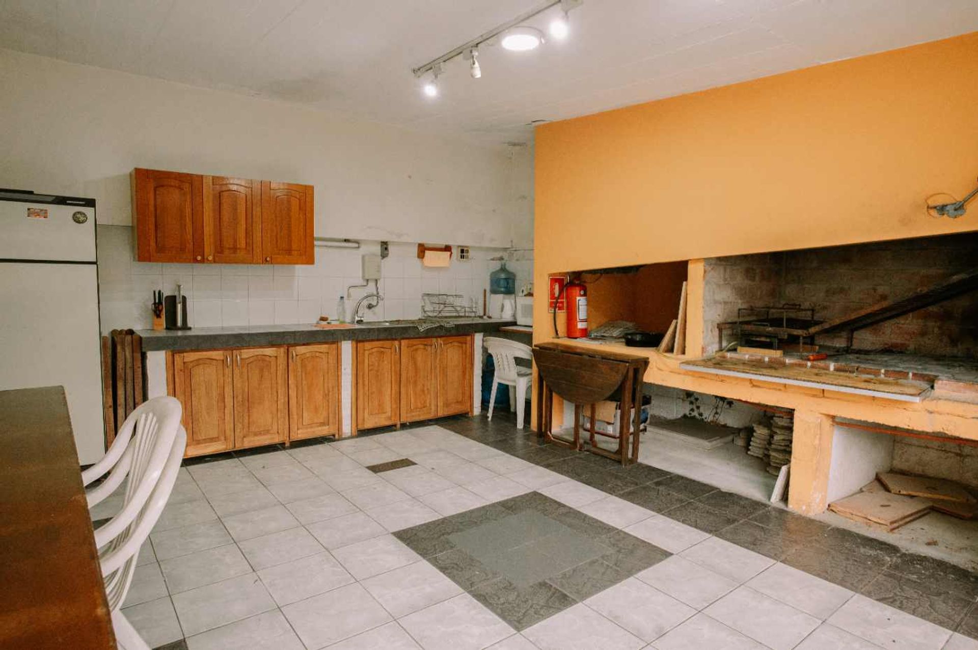 VENTA APARTAMENTO 3 DORMITORIO PATIO GARAJE MALVIN - 19