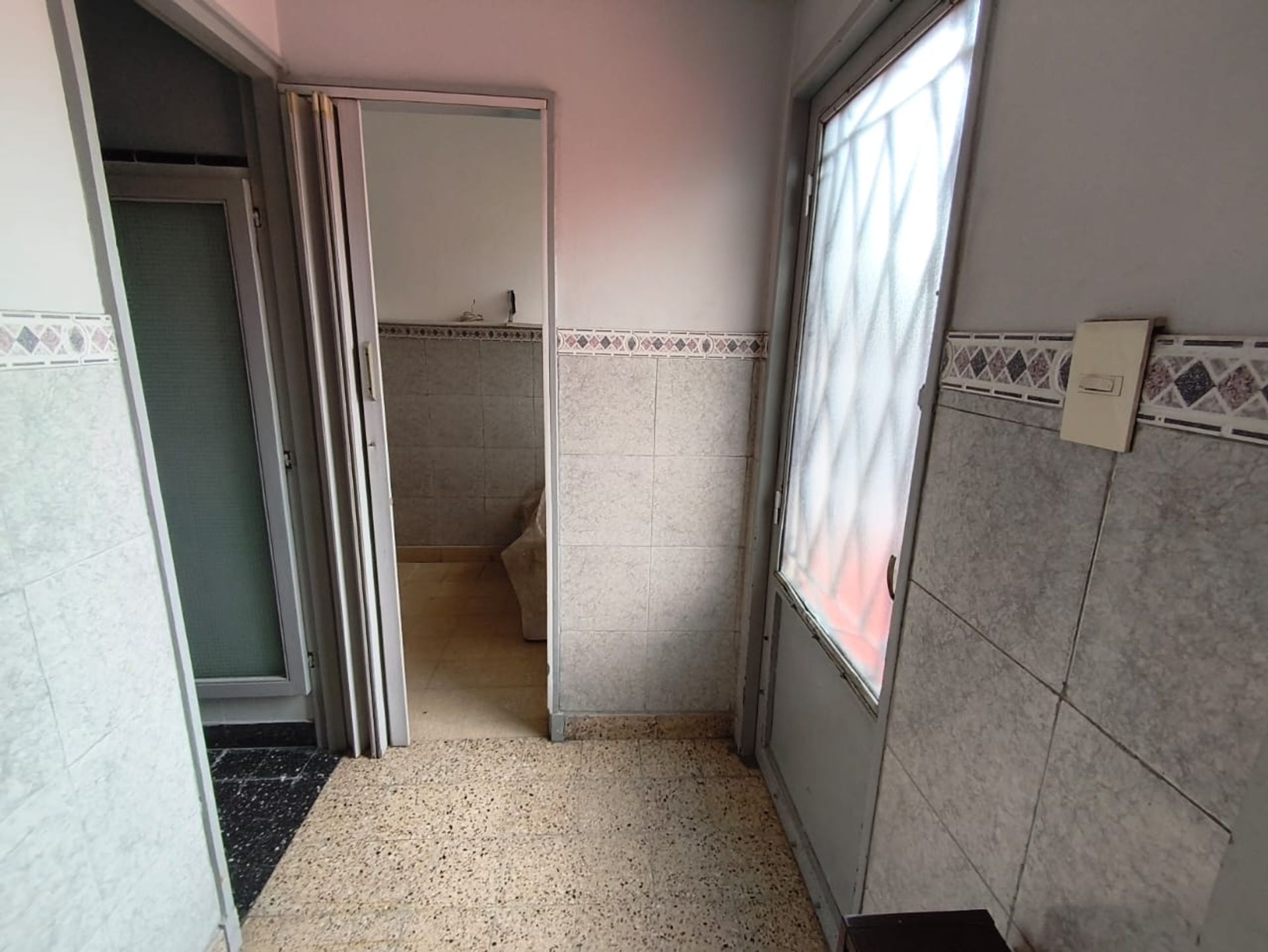 Casa en Alquiler en La Matanza, G.B.A. Zona Oeste - $ 1.500.000 | Inmoup - 16